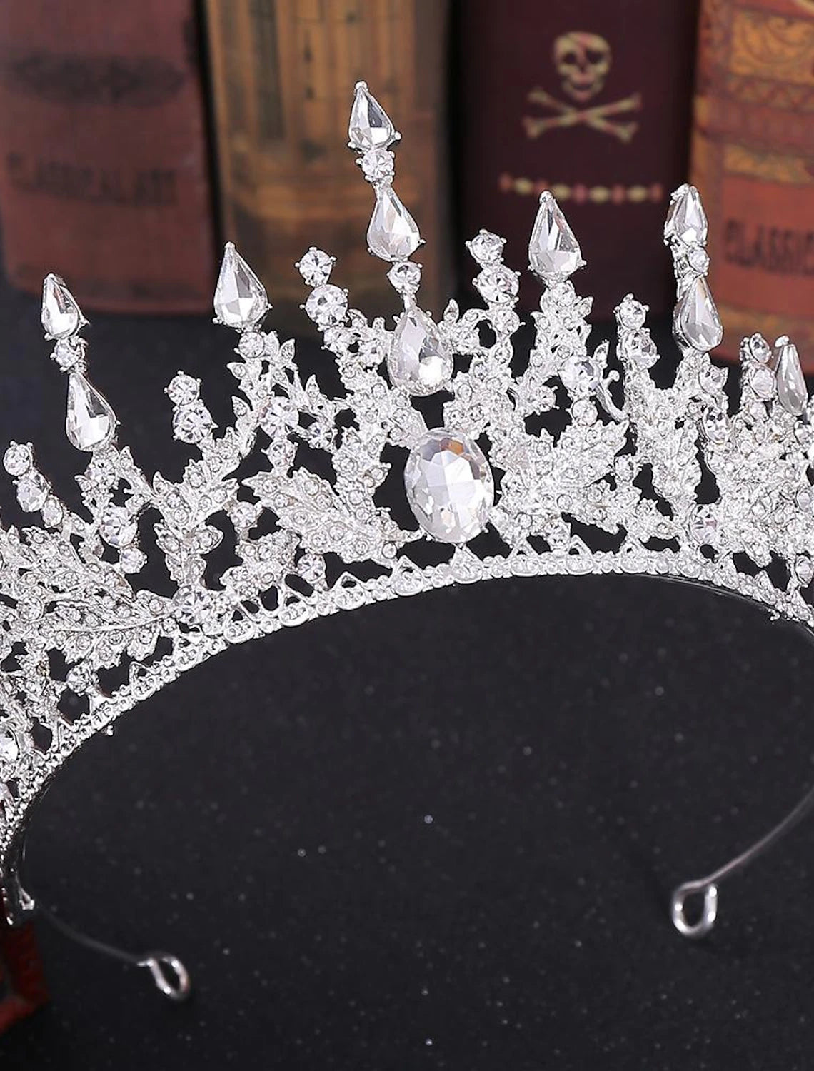 Crystal Queen Crowns and Tiaras with Comb Headband for Women and Girls Princess Crowns Hair Accessories for Wedding Birthday Halloween Costume