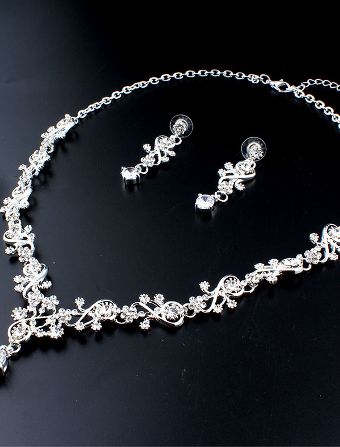 Hoop Earrings 1 set Rhinestone 1 Necklace Earrings Women's Stylish Luxury Elegant Chandelier Floral irregular Jewelry  For Wedding Engagement Work