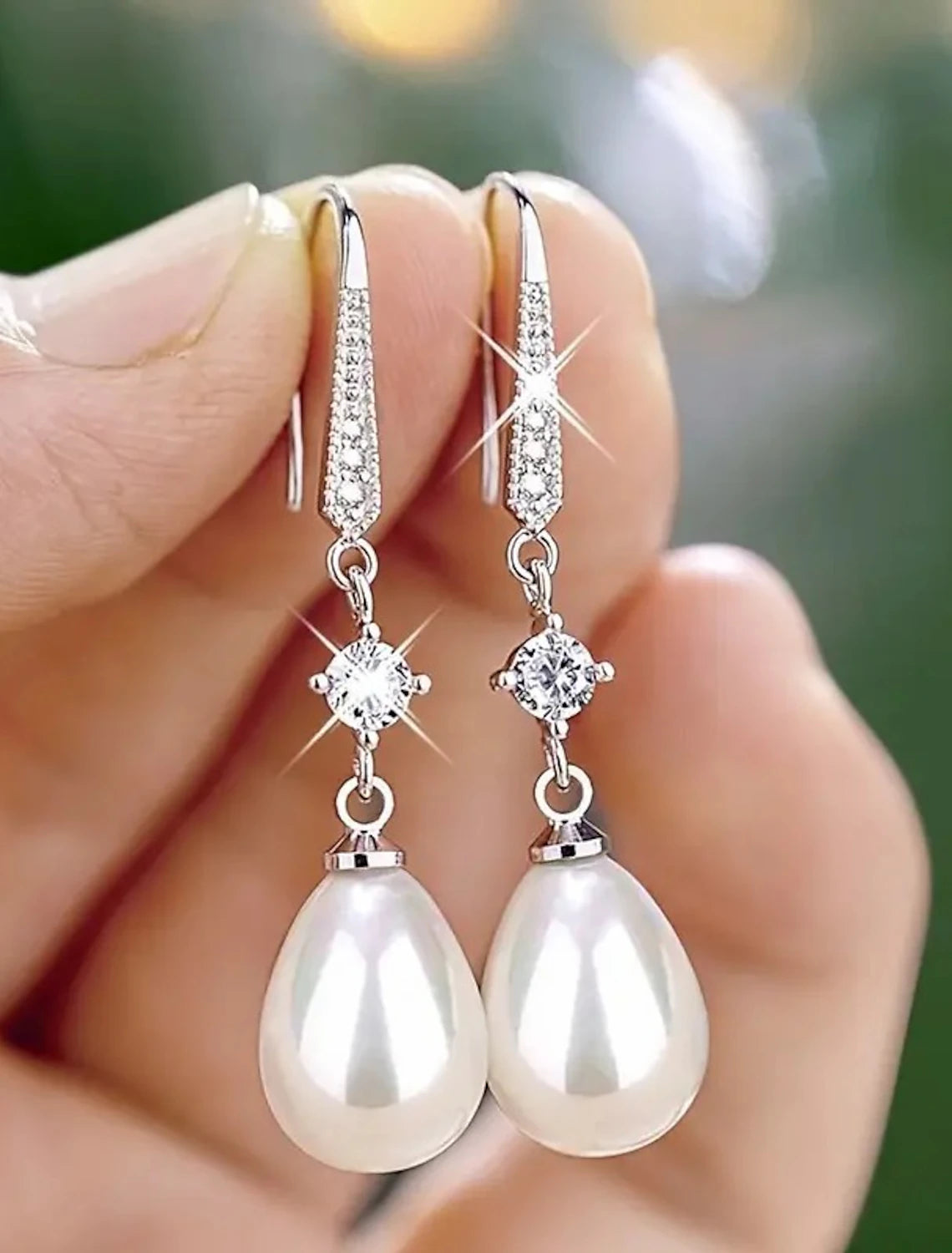 Women's Pearl Drop Earrings Jewelry Classic Precious Stylish Simple Earrings Jewelry White For Wedding Party 1 Pair