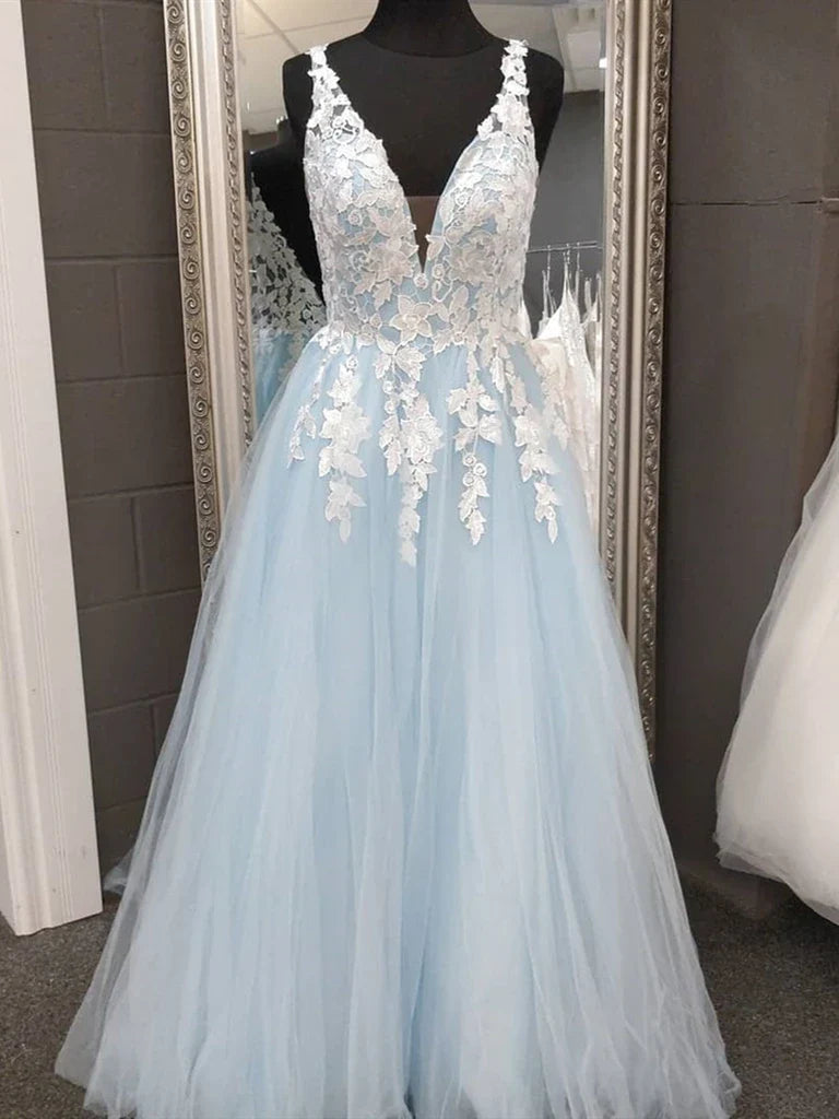 A Line V Neck Lace Prom Dresses