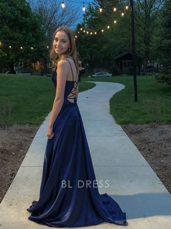 A-line Spaghetti Straps Backless Navy Blue formal dresses Bridesmaid Dresses evening gown Prom Dress