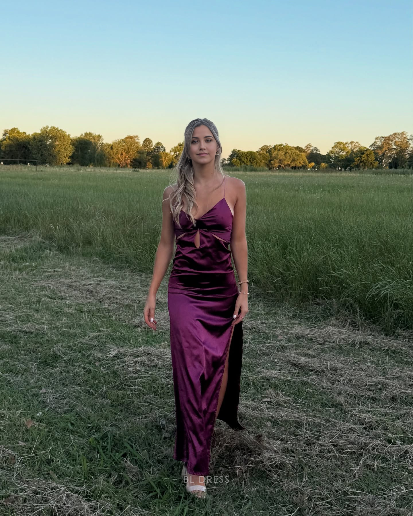 Mermaid V-Neck Lace Up Back Satin formal dresses Bridesmaid Dresses evening gown Prom Dress