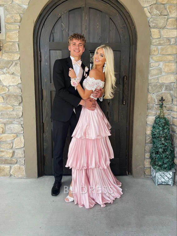 Two Piece A-line Pink Pleated formal dresses Bridesmaid Dresses evening gown Prom Dress With Split