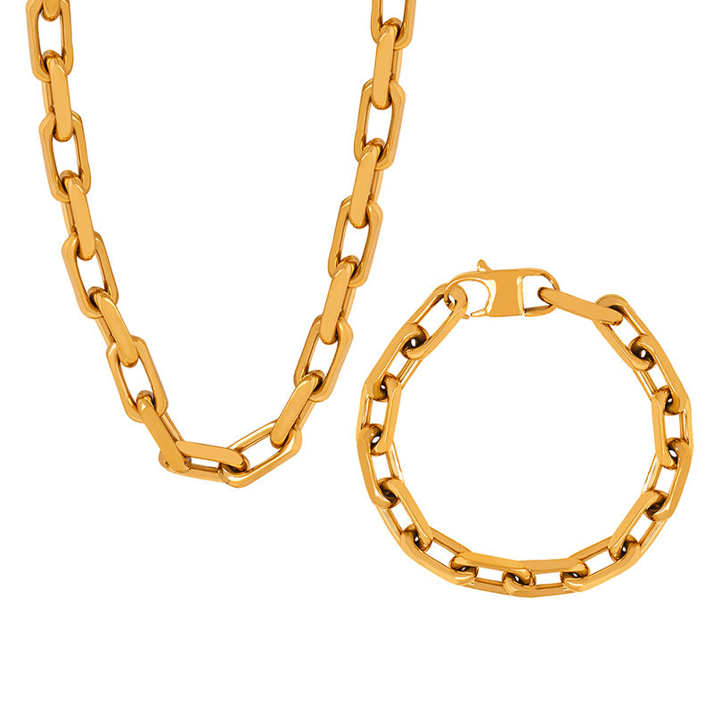 View of the non-fading 18K gold plated Cuban chain jewelry set.