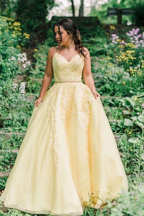 A-Line Princess Lace Appliques Tulle Sweet Yellow evening gown Long Prom Dresses