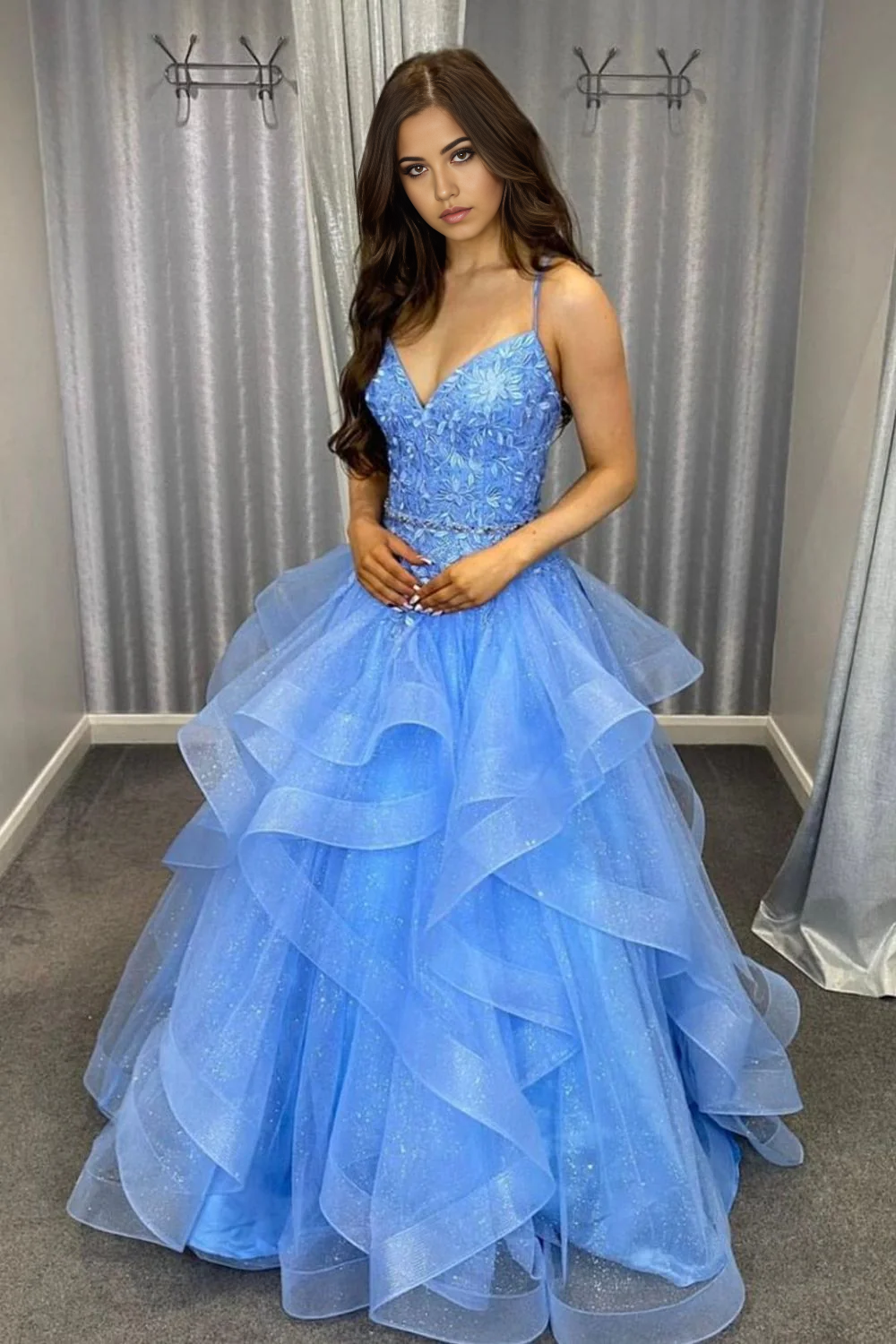 A Line Princess Spaghetti Straps Blue Long evening gowns Prom Dress with Appliques