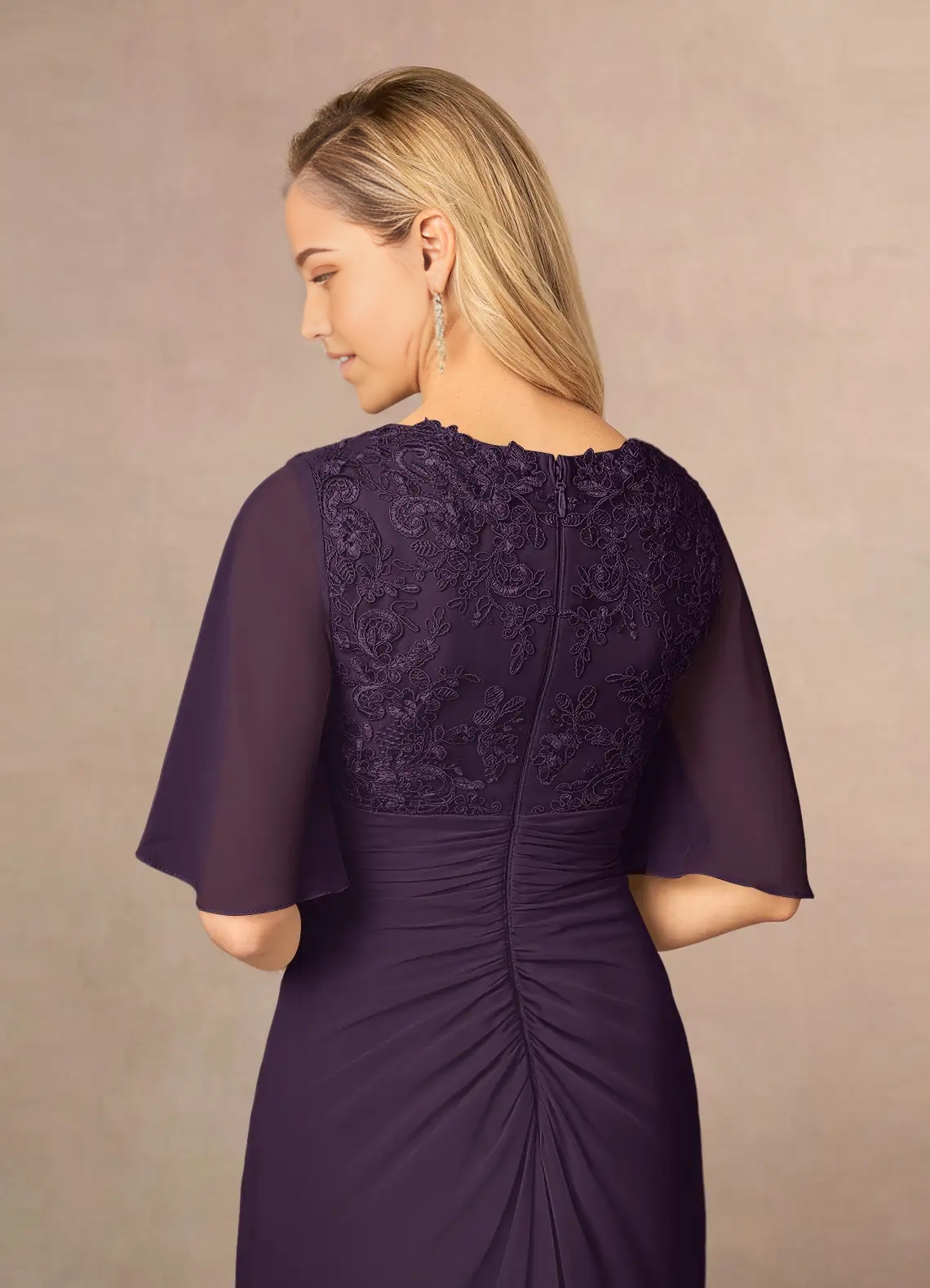 A-Line V-Neck Lace Chiffon Appliques Plum Mother of the Bride Dresses