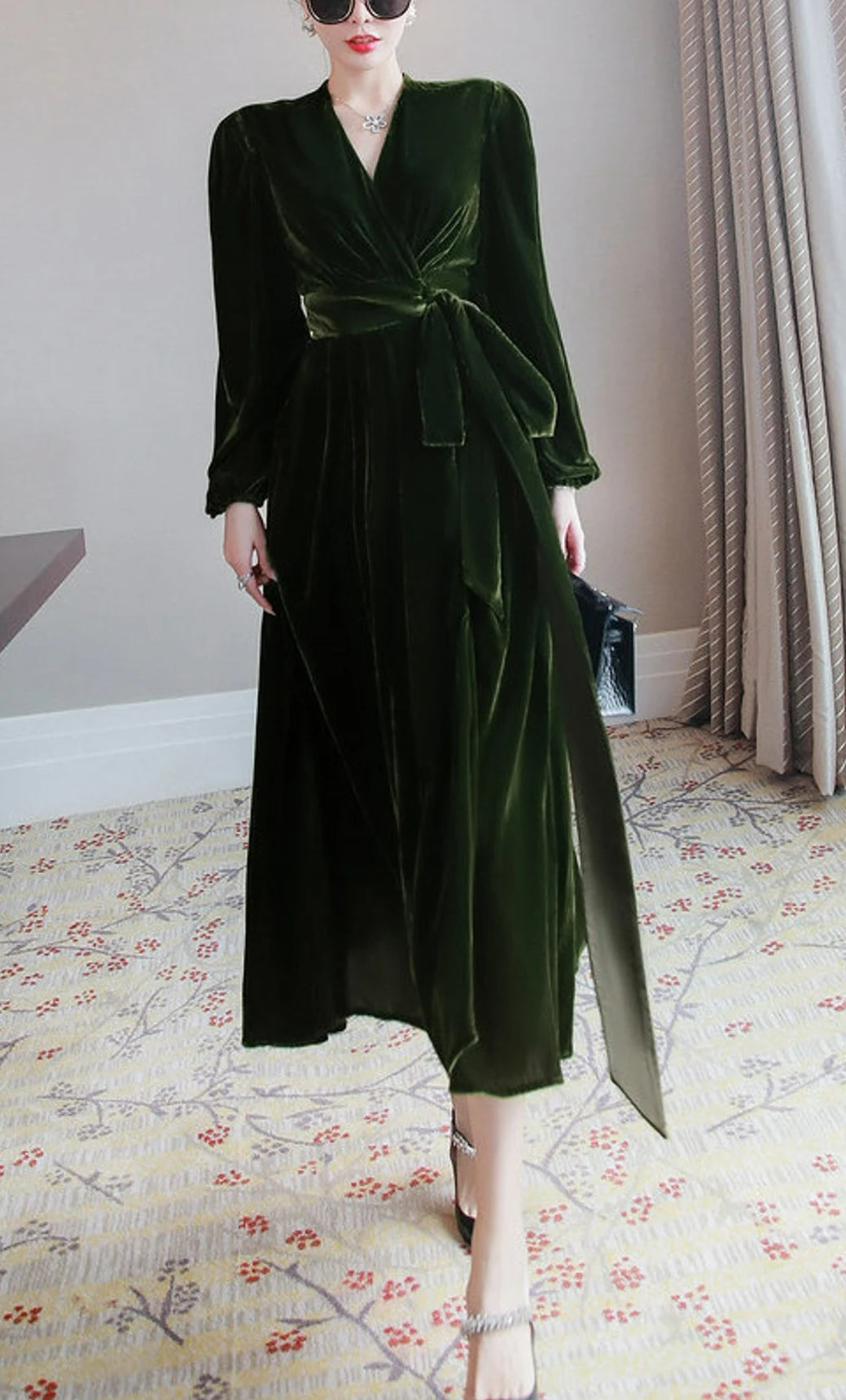 A-line Velvet Long Sleeve Bridesmaid Dress Formal Dresses for Wedding Guest Cocktail Dress Mother of the Bride Dresses
