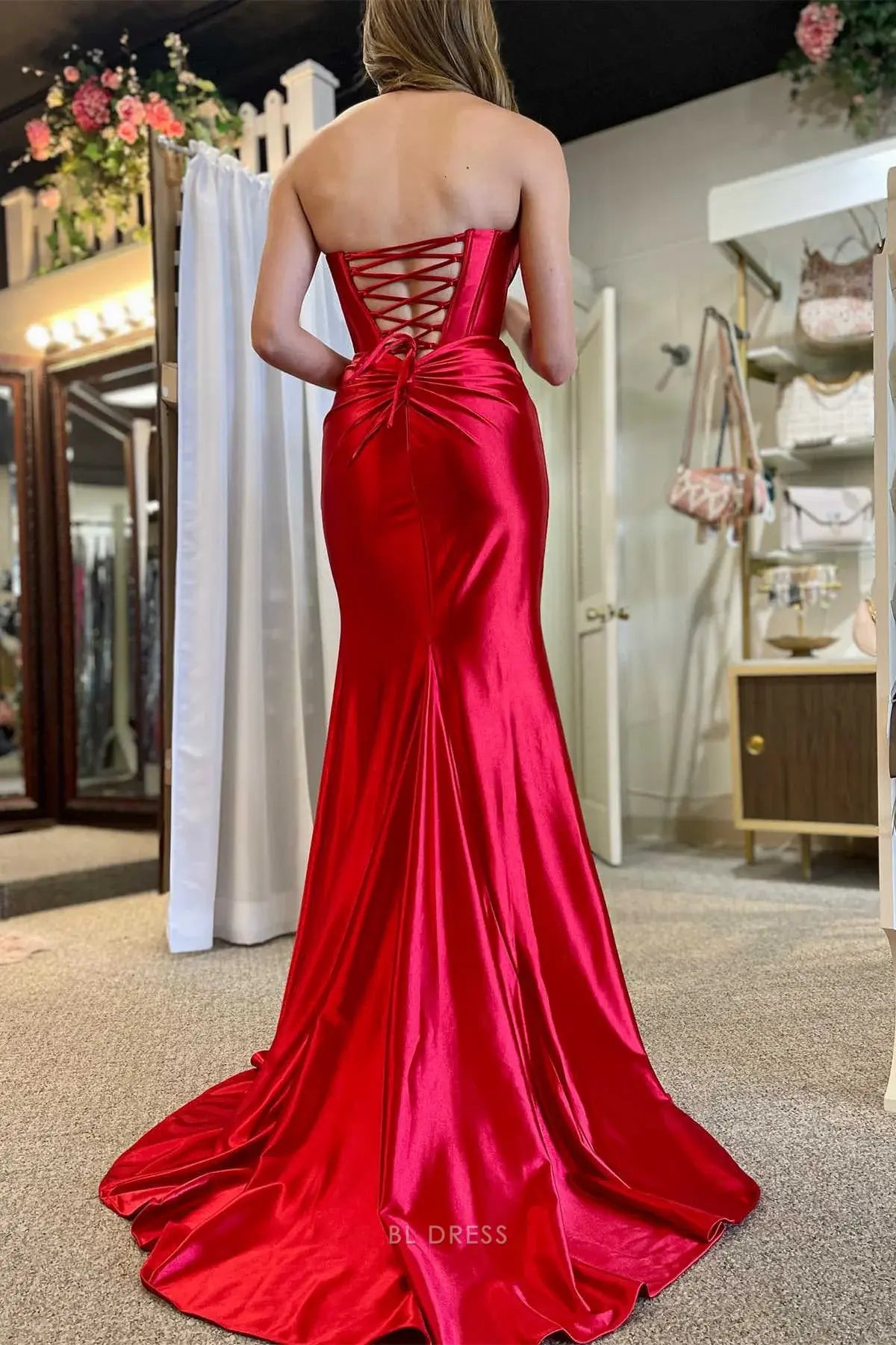 Mermaid Strapless Ruched Red Long formal dresses Bridesmaid Dresses evening gown Prom Dress with Slit