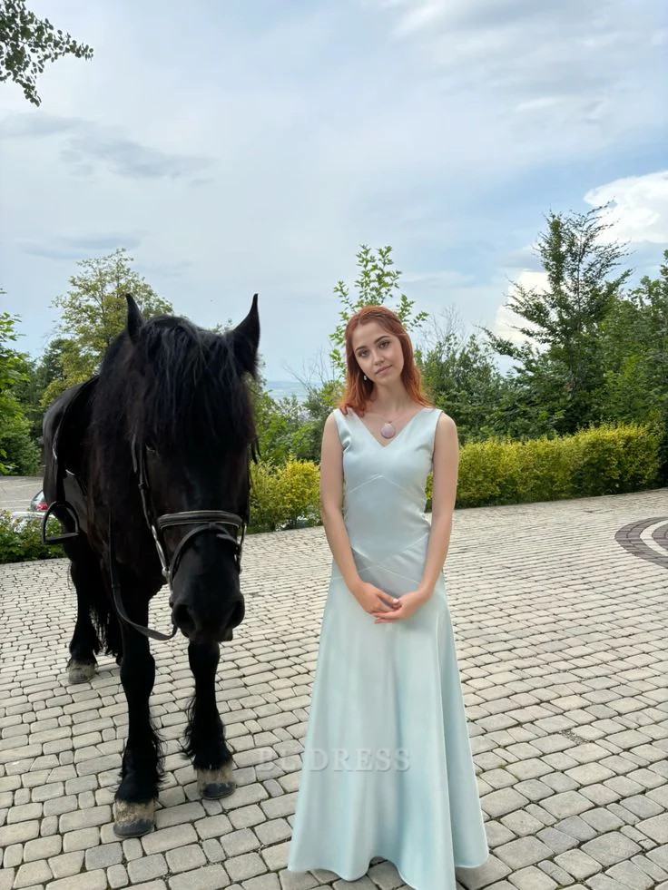 A Line Simple V-Neck Blue Satin formal dresses Bridesmaid Dresses evening gown Prom Dress