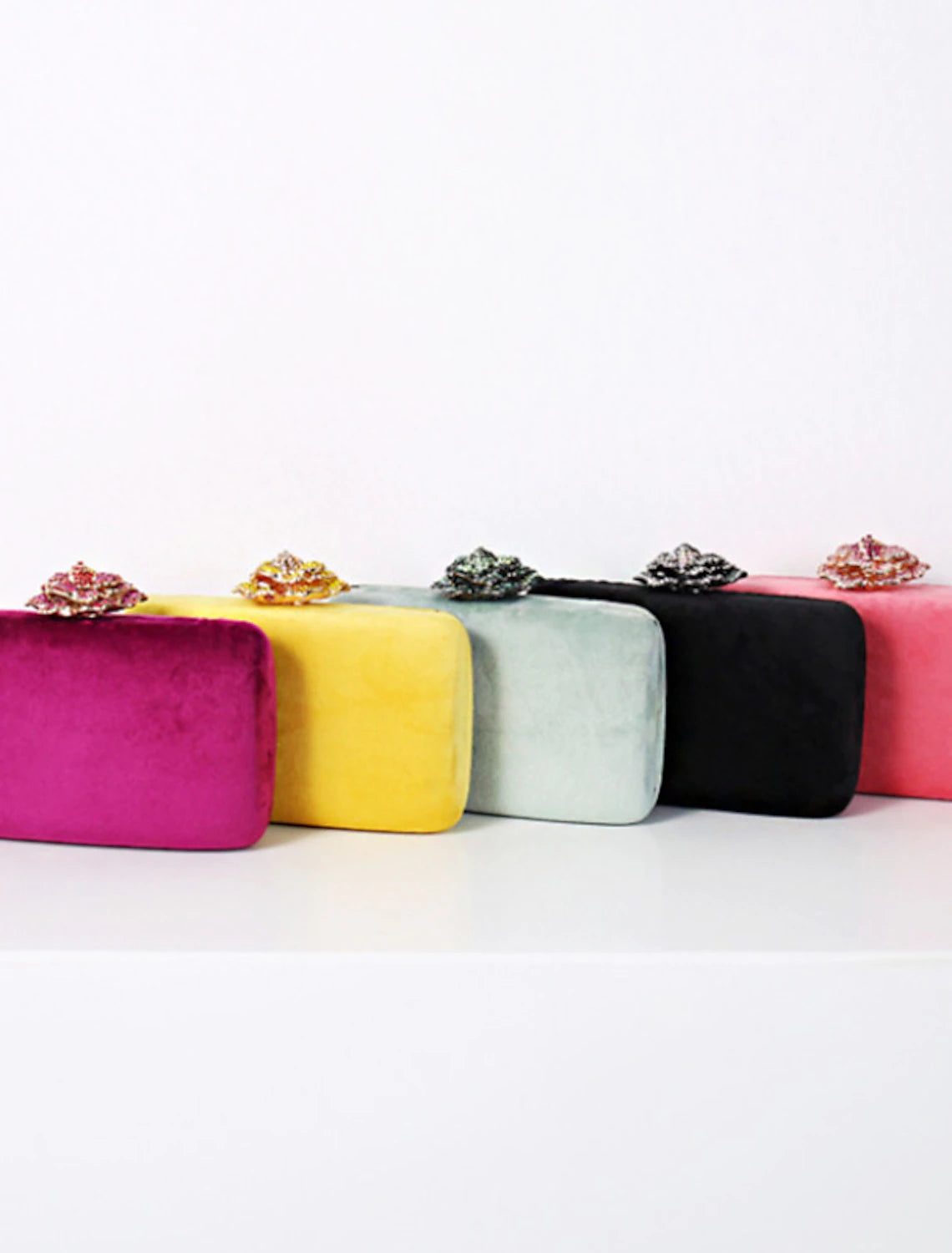 Women's Clutch Bags Velvet Wedding Party Bridal Shower Crystals Chain Plain Solid Colored