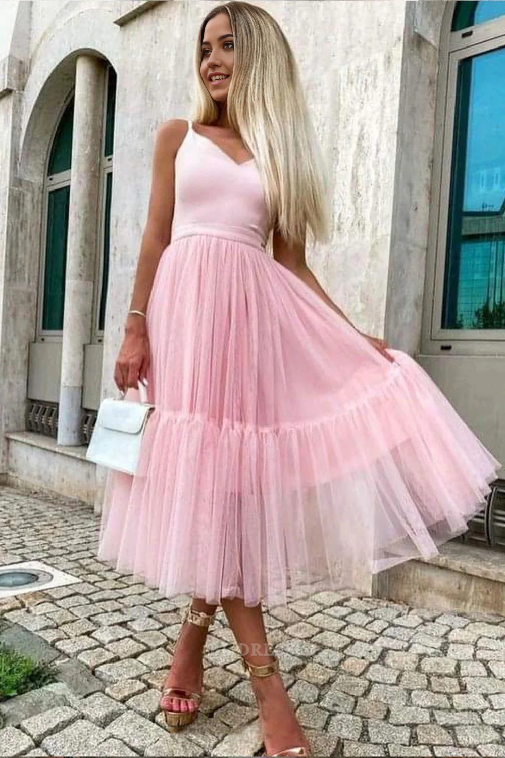 A-Linie Charmantes V-Ausschnitt Spaghettiträger Homecoming-Kleid Abendkleider Brautjungfernkleider Abendkleid Ballkleid