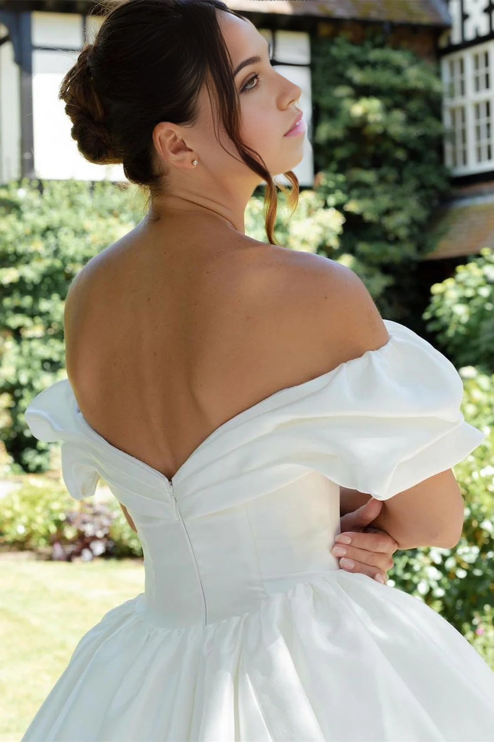 A-line Puff Off-the-Shoulder V Neck Sweeping Long Wedding Dress