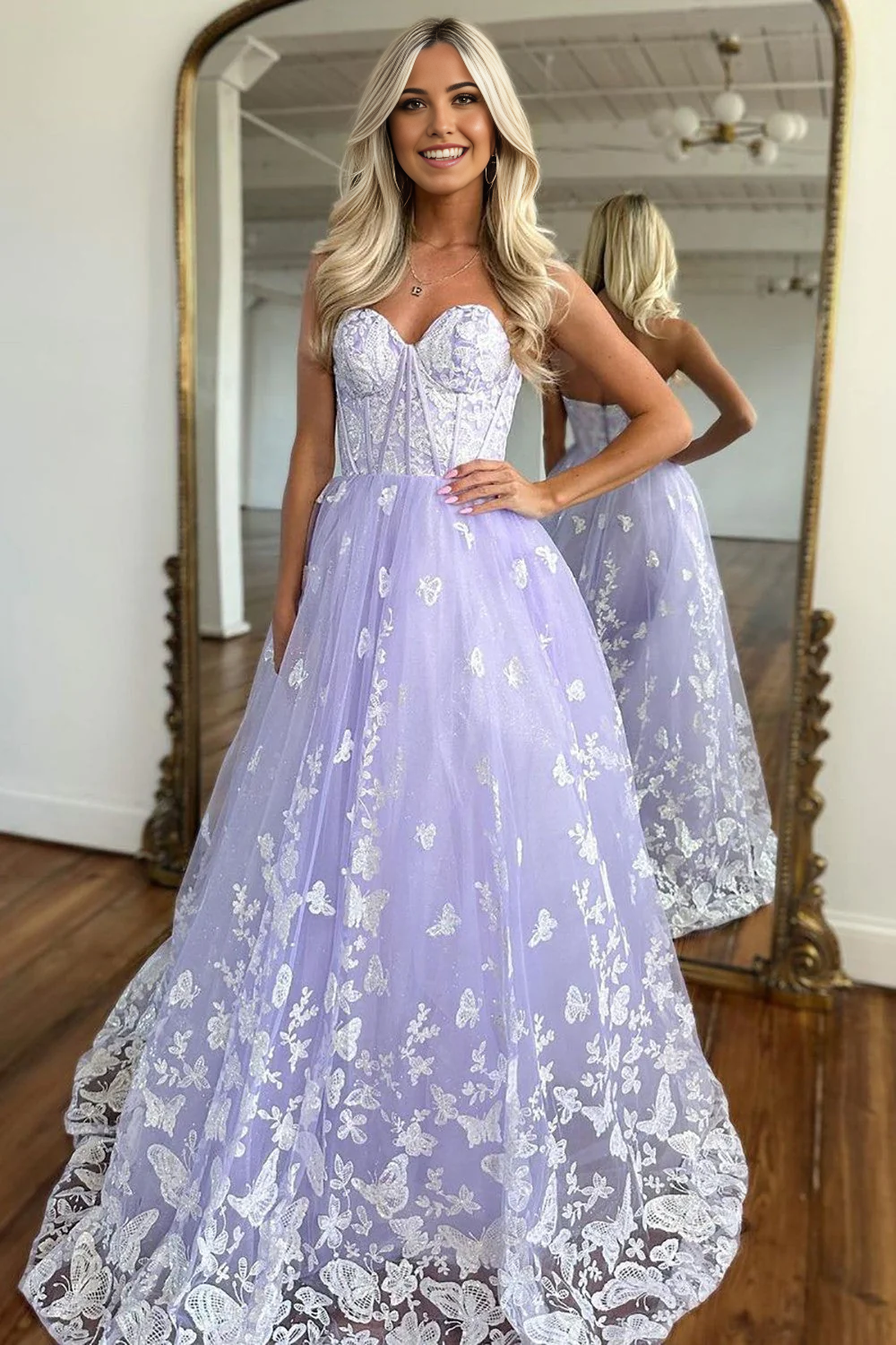 A-Line Sweetheart Lilac Zipper Back Long Tulle Prom Dress With Appliques