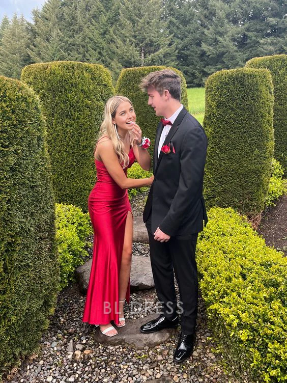 Mermaid Spaghetti Straps Sexy Red Satin Long formal dresses Bridesmaid Dresses evening gown Prom Dress With Side Slit