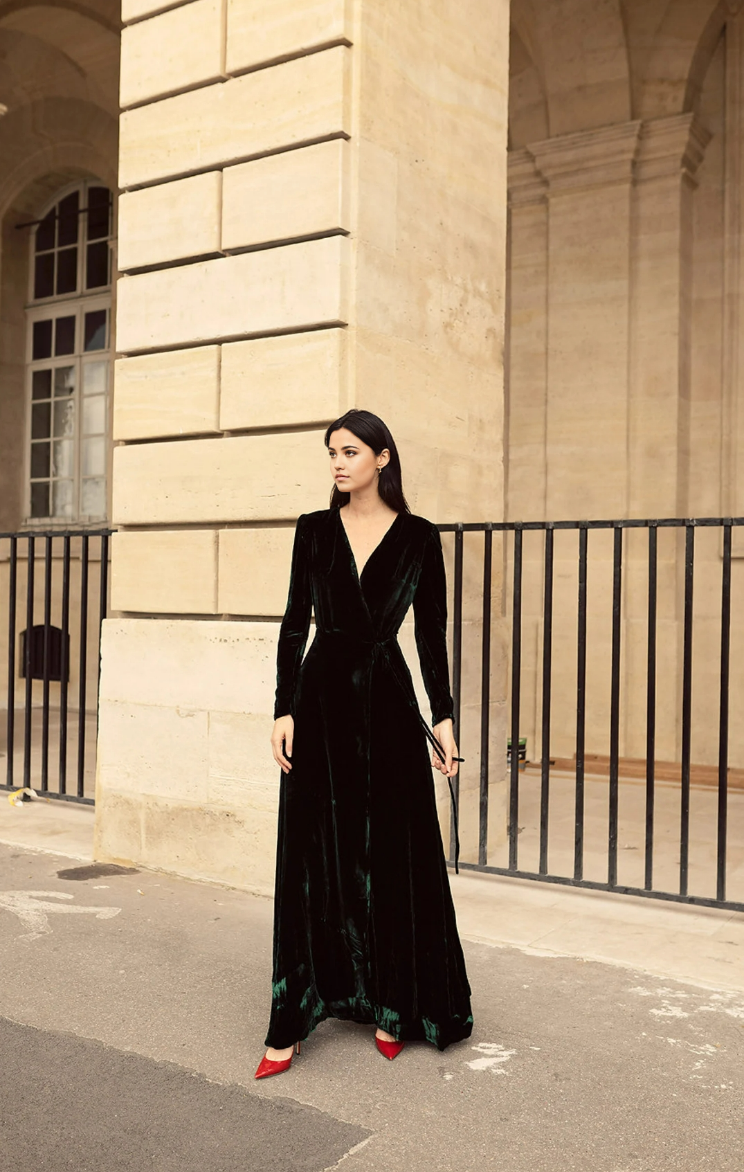 A-Linie V-Ausschnitt Samt Langarm Cocktailkleid Brautjungfernkleid Abendkleider für Hochzeitsgäste Kleider für die Mutter der Braut 