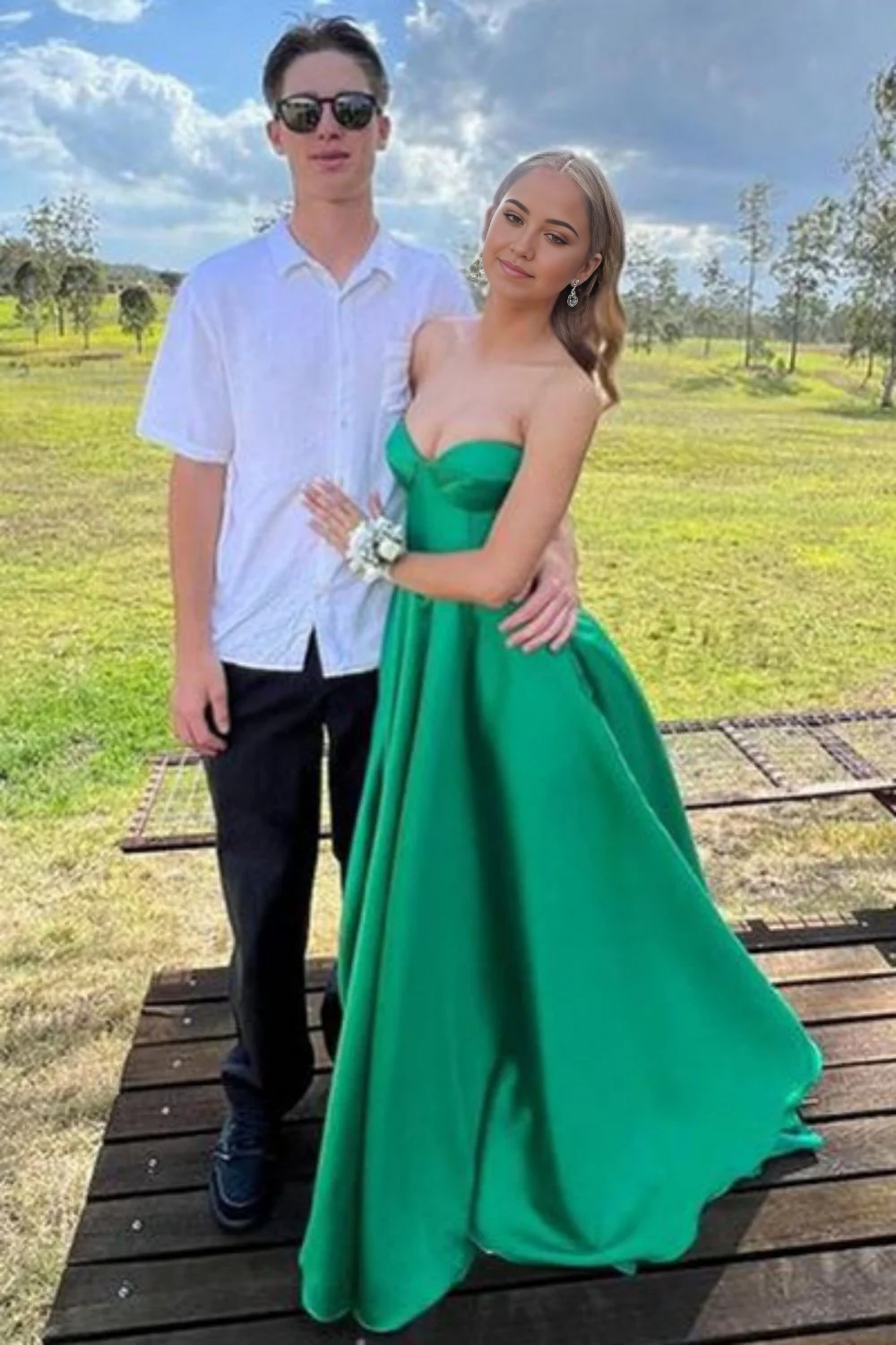 A Line Princess Sweetheart Green Long Prom Dress with Split Front