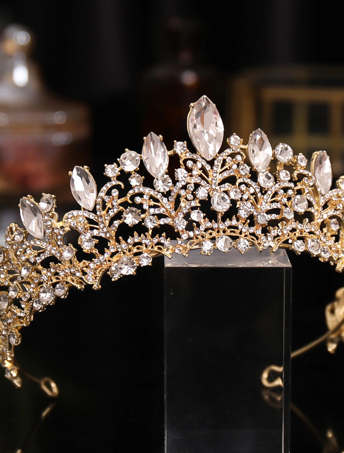 Krone Tiaras Stirnbänder Kopfschmuck Strass Legierung Hochzeit Party Abend Valentinstag Valentinstag Retro Süß Mit Kristall
