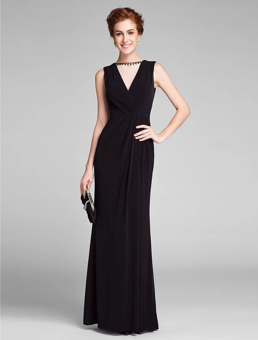 Mermaid / Trumpet Mother of the Bride Dress Little Black Dress Jewel Neck Floor Length Chiffon Sleeveless No with Crystals Side Draping