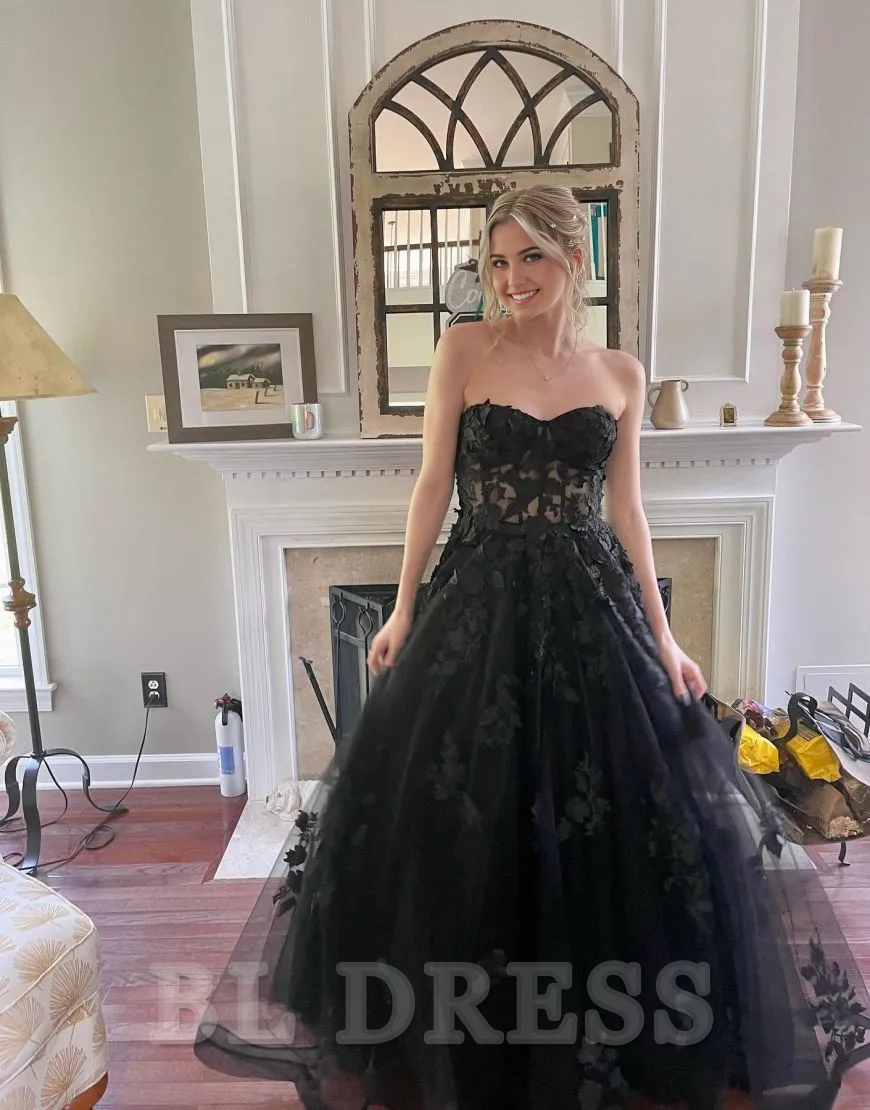 A-Line Strapless sleeveless formal dresses evening gown Prom Dress With Appliques