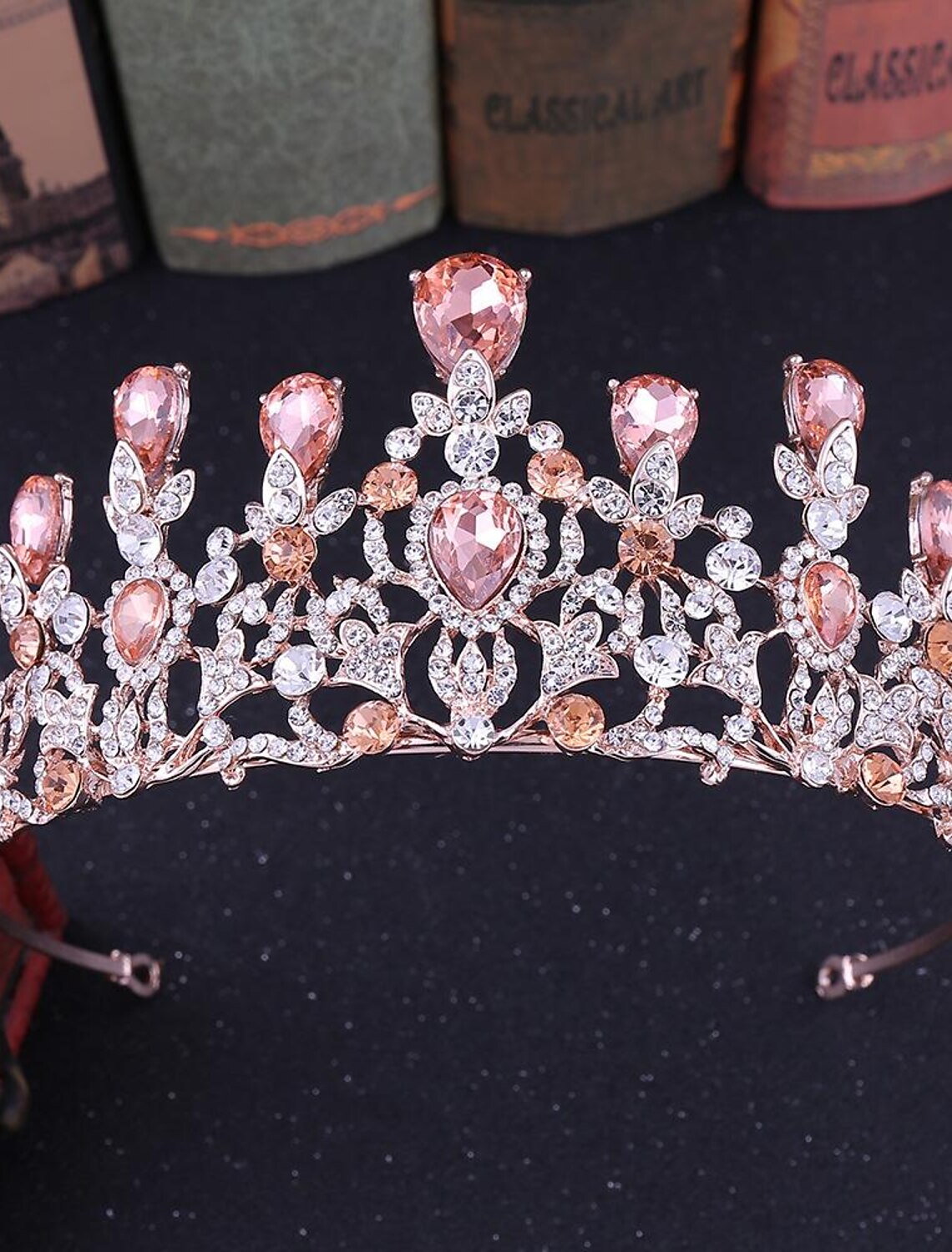 Tiara and Crown for Women Crystal Queen Crowns Rhinestone Princess Tiaras for Girl Bride Wedding Hair Accessories for Bridal Birthday Party Prom Halloween Cos-play Costume Christmas