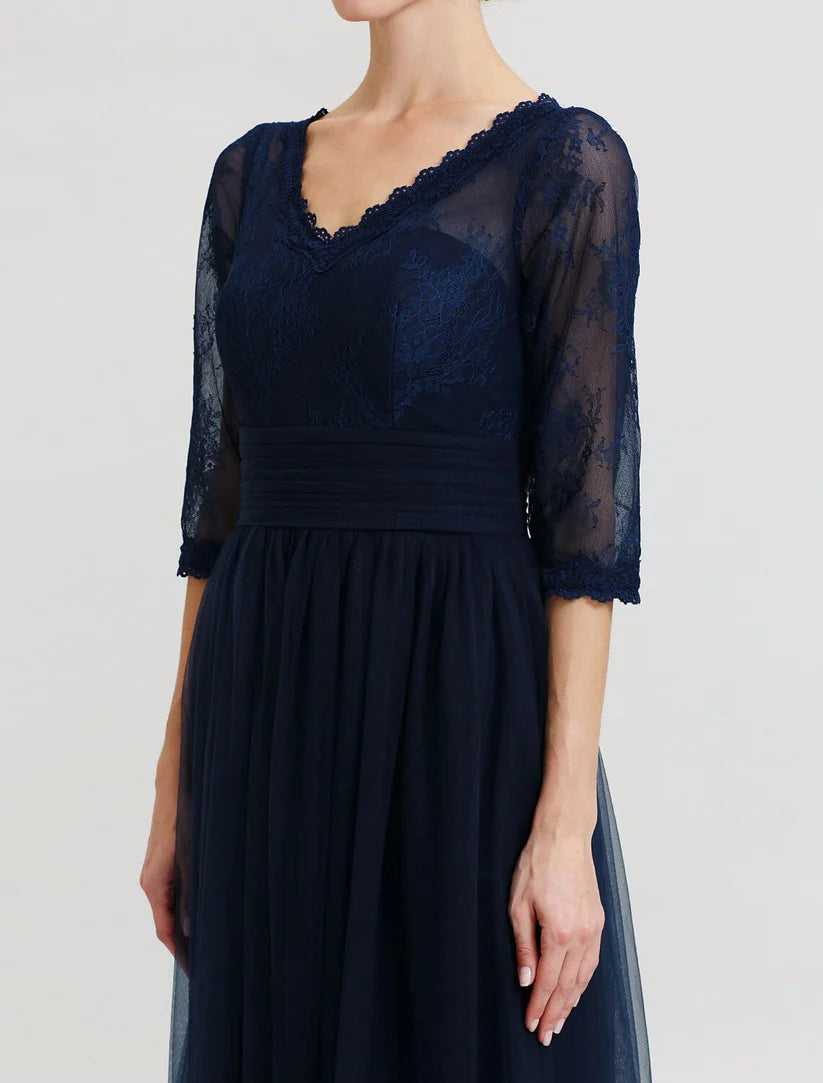 Ball Gown A-Line Mother of the Bride Dress Beautiful Back See Through V Neck Floor Length Tulle Sheer Lace 3/4 Length Sleeve with Sash / Ribbon Pleats