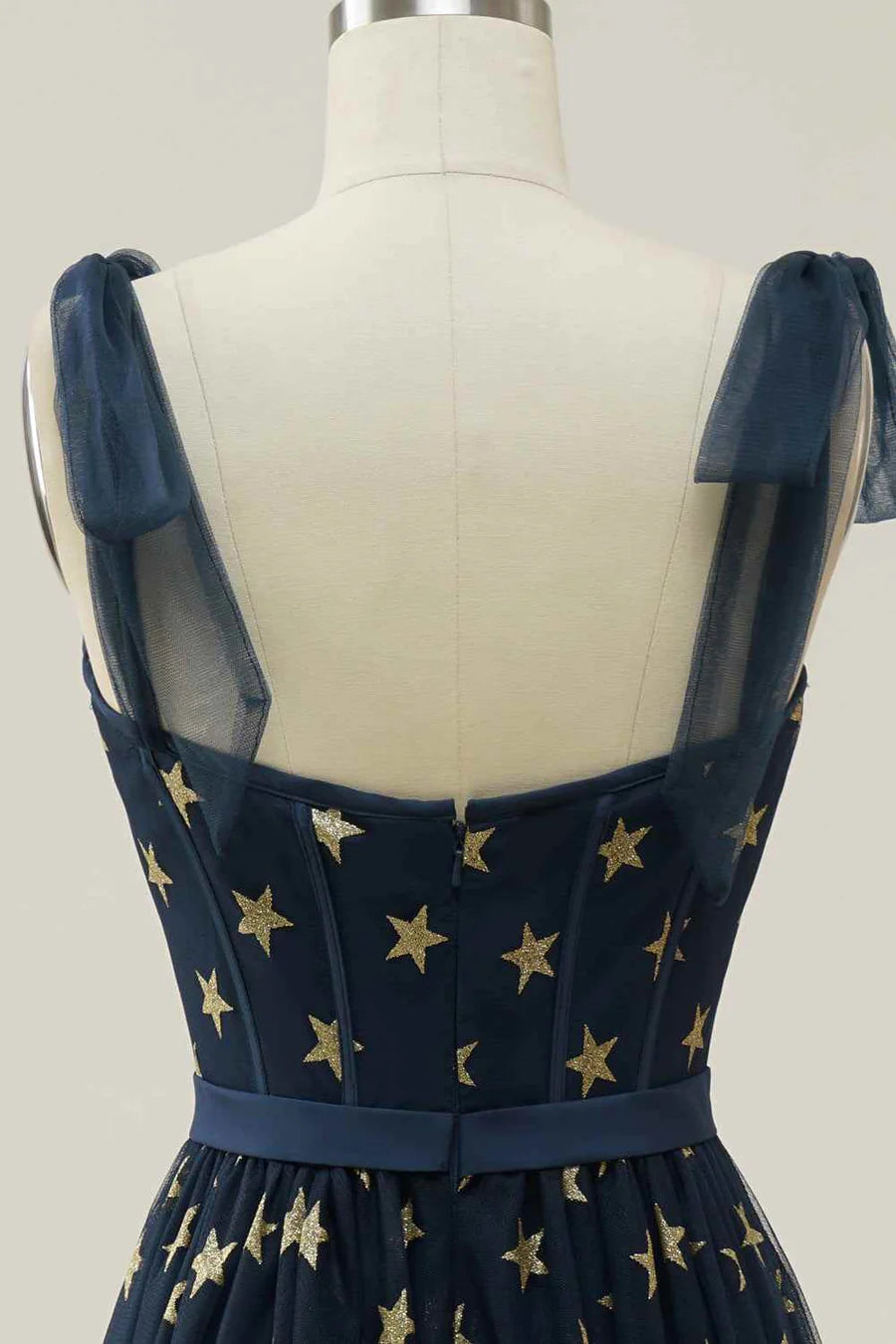 A-line Tied Strap Tulle Applique Knee Length Prom Dress