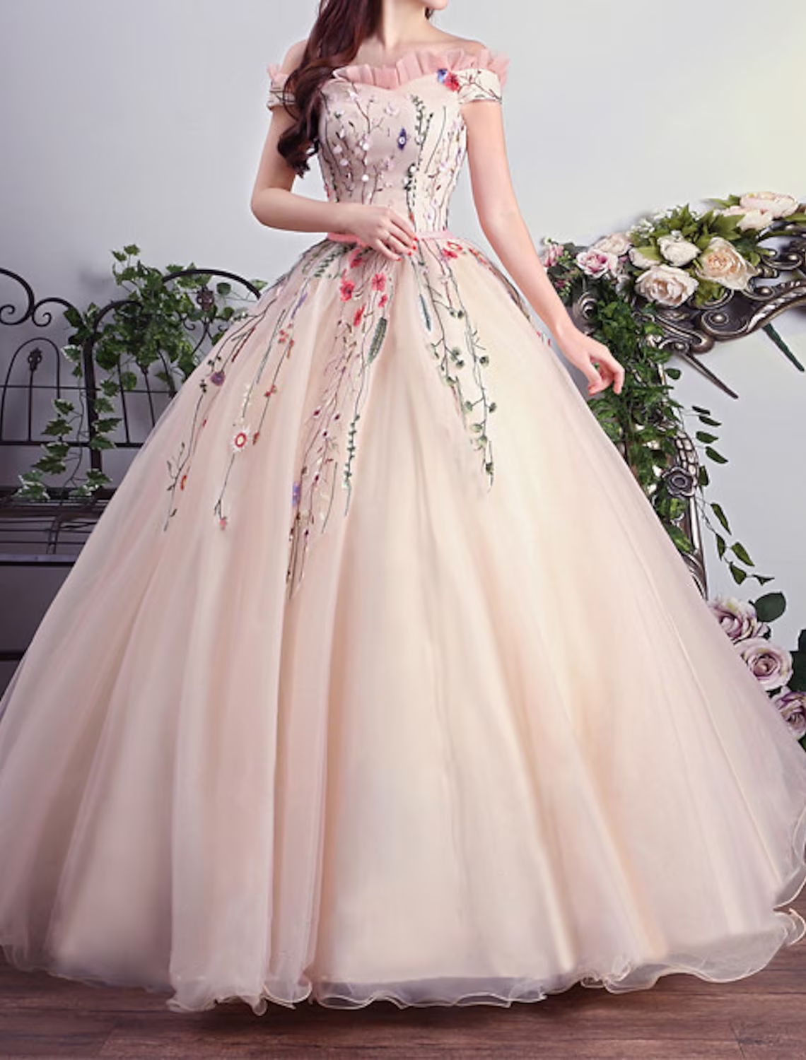 Ball Gown Prom Dresses Luxurious Dress Quinceanera Floor Length Short Sleeve Off Shoulder Tulle with Pleats Embroidery