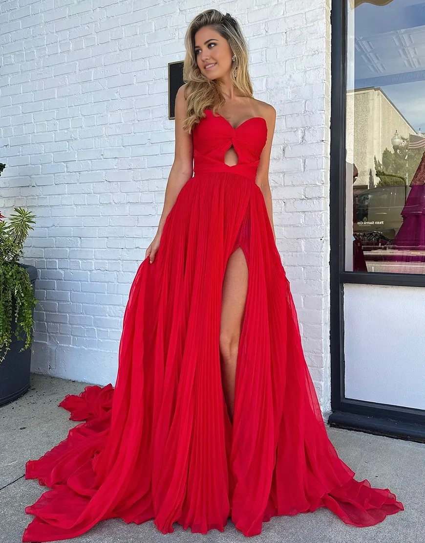 A-Line Strapless Pleats Tulle Red Long formal dresses evening gown Prom Dress with Slit