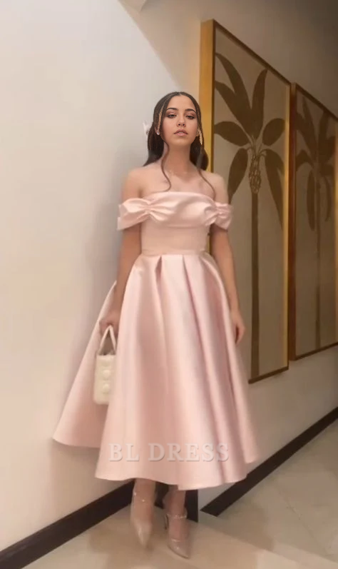A Line Off The Shoulder Light Pink Satin formal dresses Bridesmaid Dresses evening gown Prom Dress