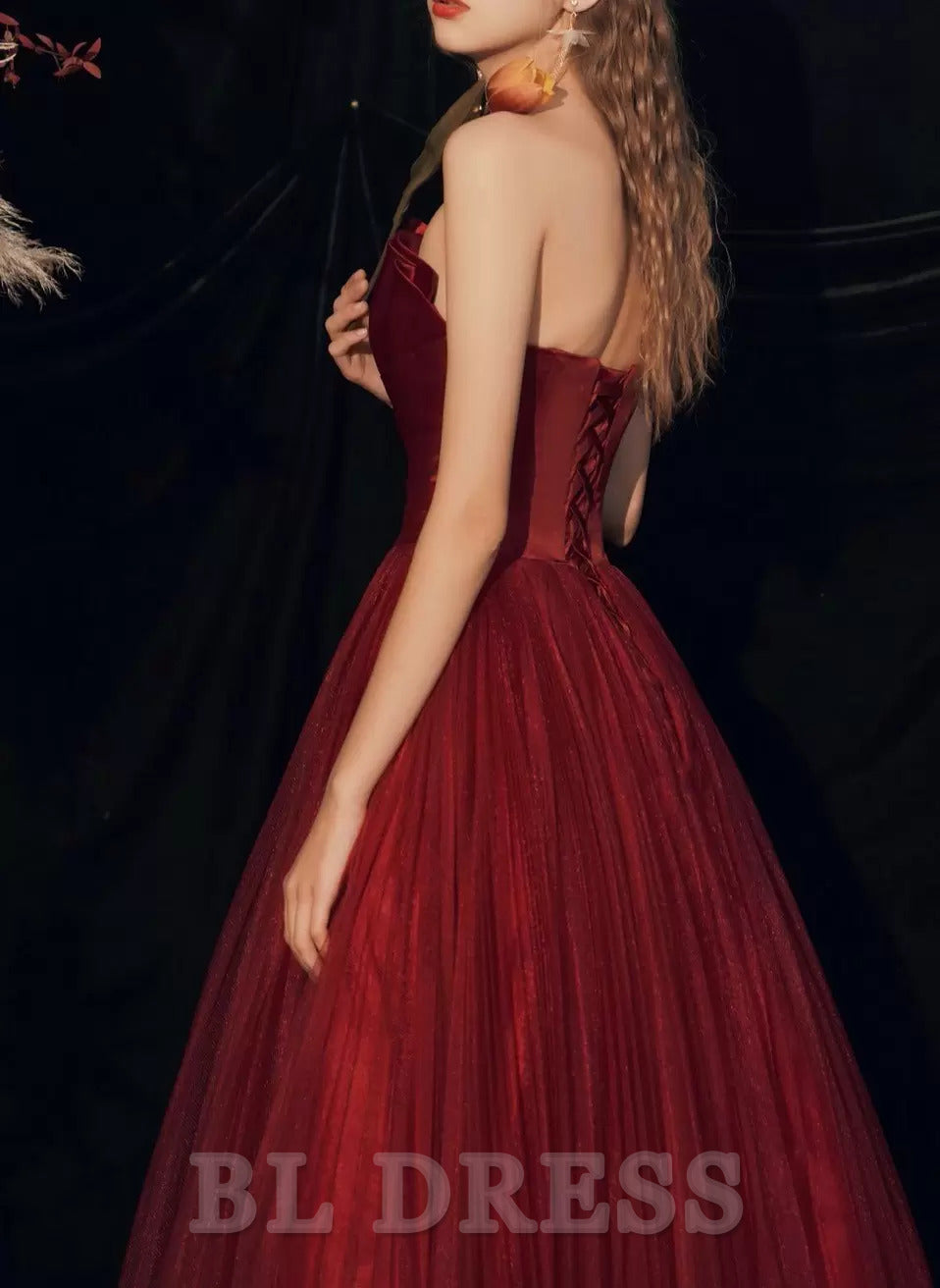 A-Line Strapless Floor-Length Sleeveless Lace-up Pleated Satin formal dress evening gown Wedding Guest Dresses Prom Dress