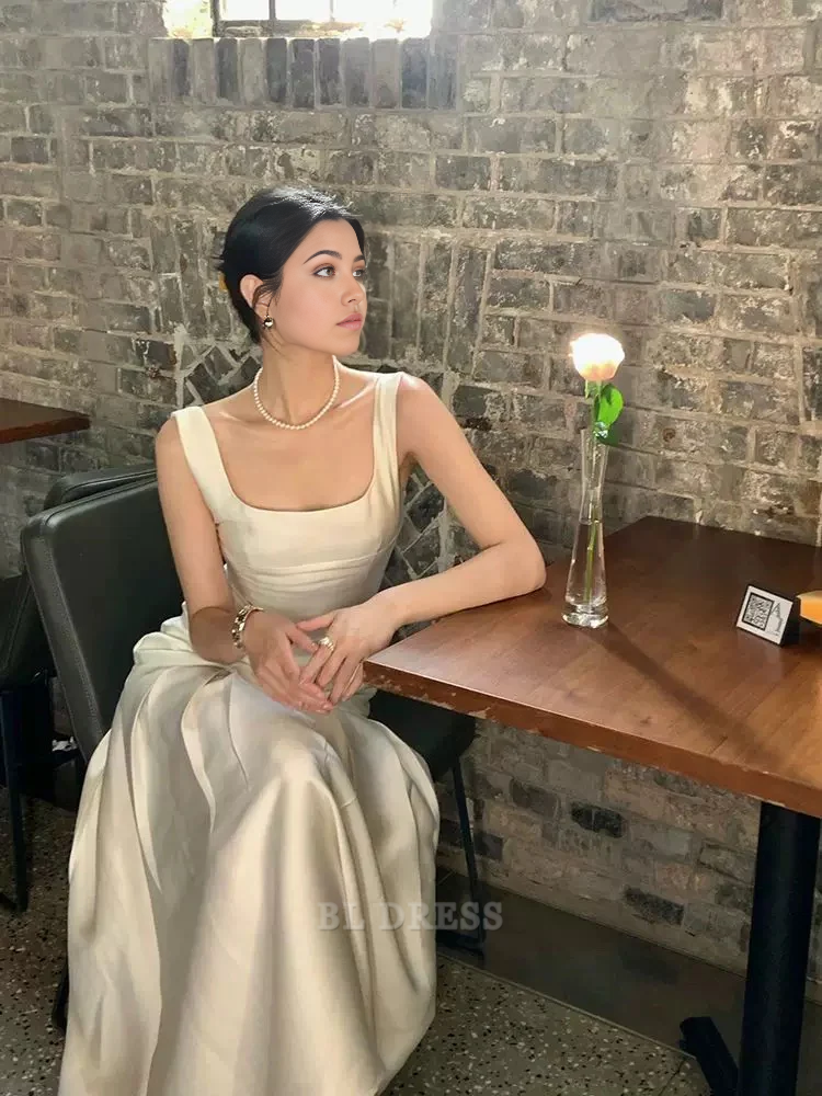 Mermaid Square Neckline Vintage White Sleeveless Satin formal dresses Bridesmaid Dresses evening gown Prom Dress
