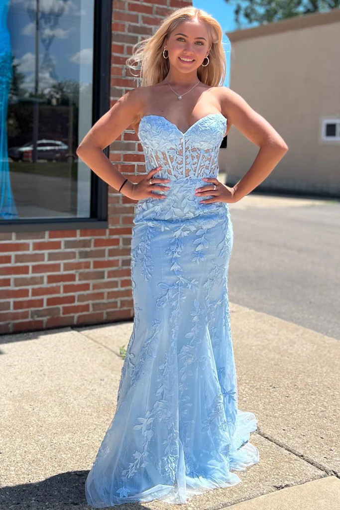 Mermaid Strapless Lace Prom Dress With Appliques