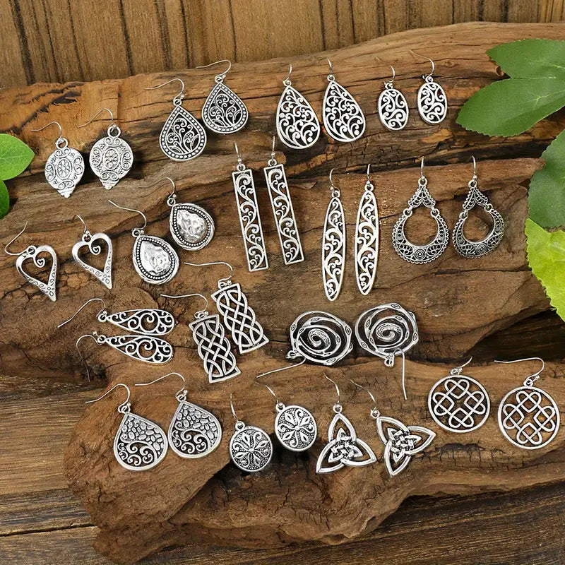 16 Pairs / Set Silvery Pattern Dangle Earrings Retro Ethnic Style Zinc Alloy Jewelry Holiday Tourism Souvenir