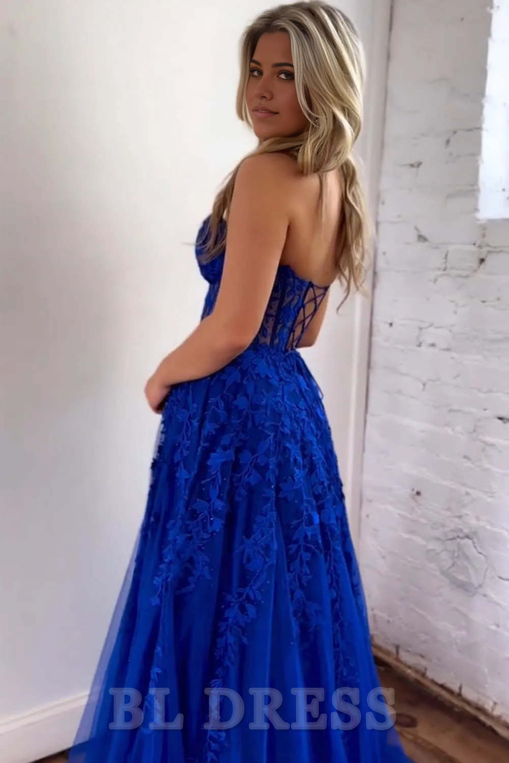 A-Line Sweetheart Long Tulle Royal Blue formal dresses evening gown Prom Dress With Appliques