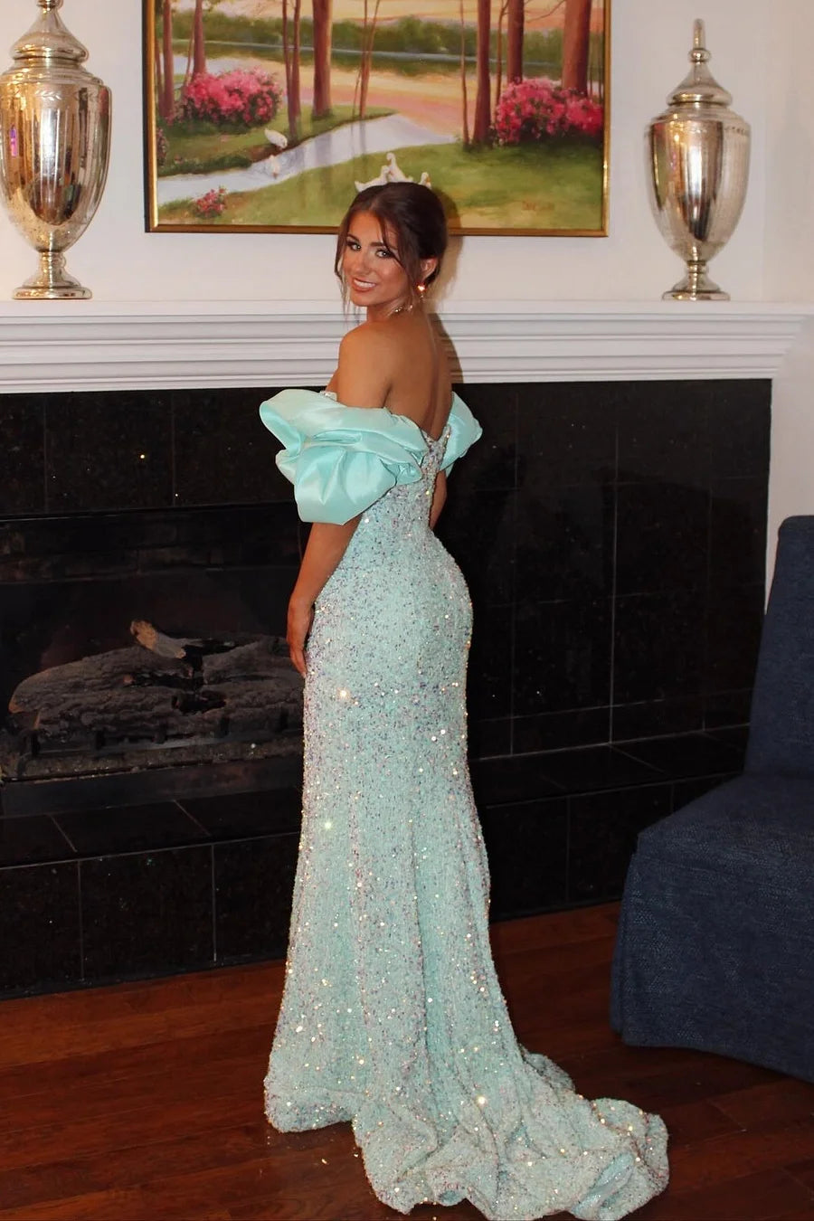 Luxury Mint Prom Dresses with Sequin Fabric Detachable Puff Sleeves and Mermaid Train