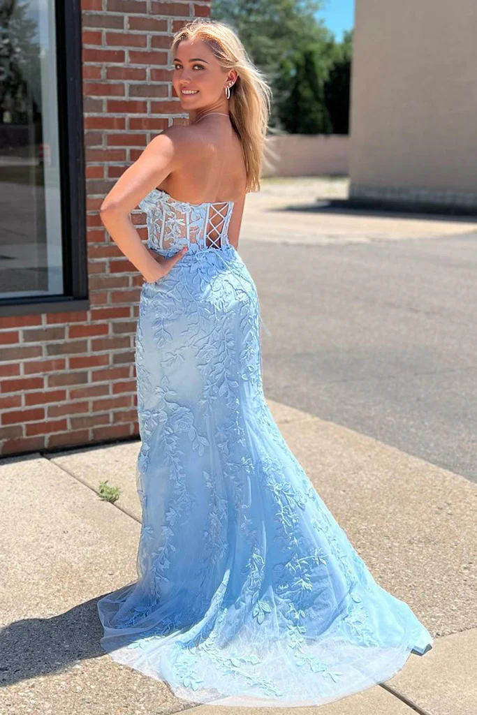 Mermaid Strapless Lace Prom Dress With Appliques