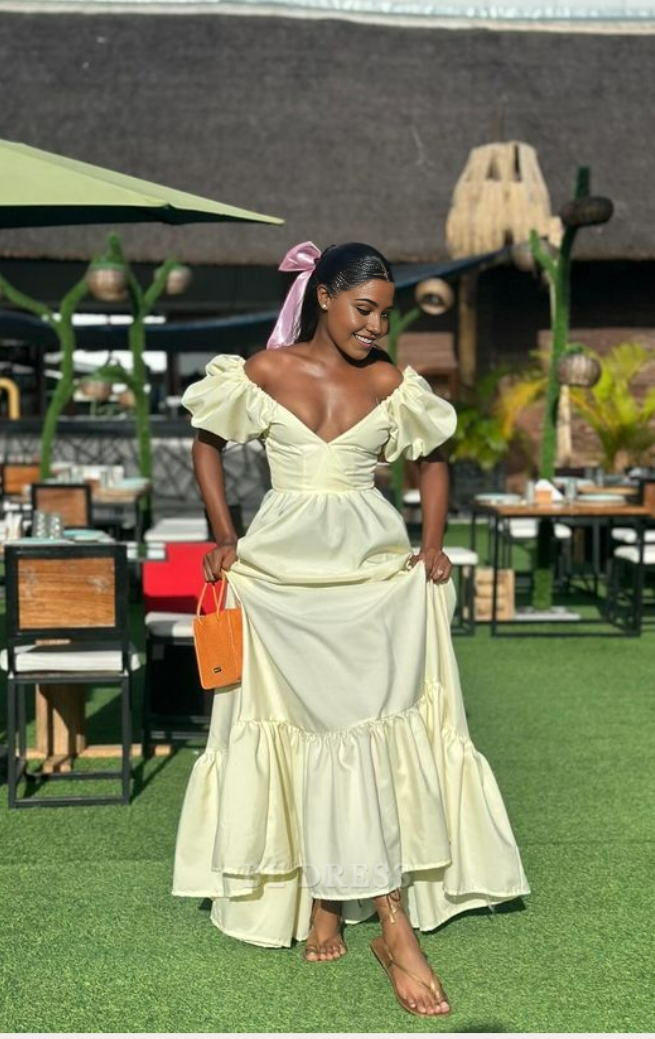 A Line V Neckline Vintage Light Yellow Satin formal dresses Bridesmaid Dresses evening gown Prom Dress