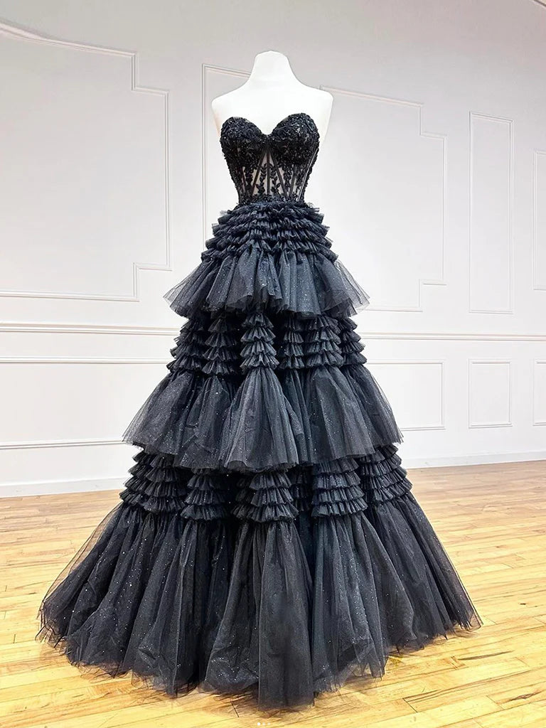Langes Ballkleid aus Tüll und Spitze mit Herzausschnitt