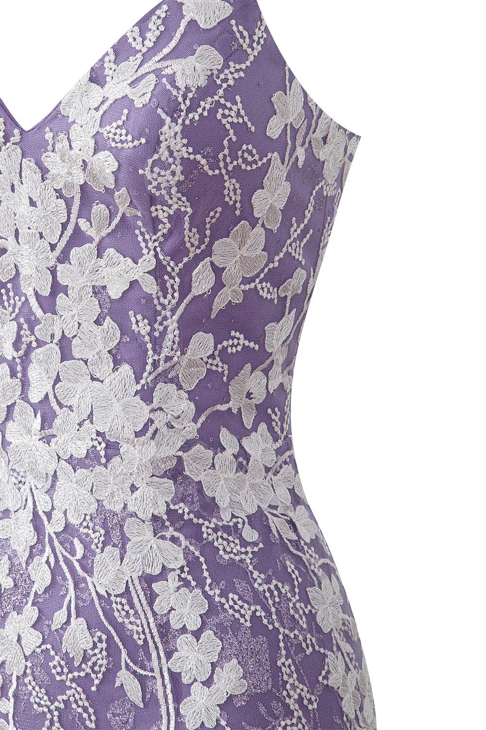 Etuikleid mit kurzen Spaghettiträgern und Spitze