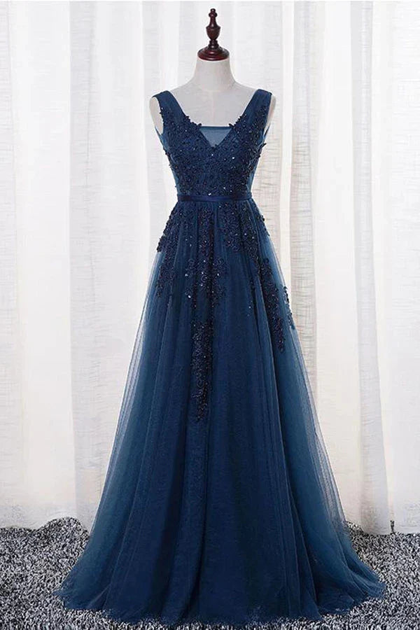 A-line V-neck Floor-length Tulle Prom Dress With Appliques