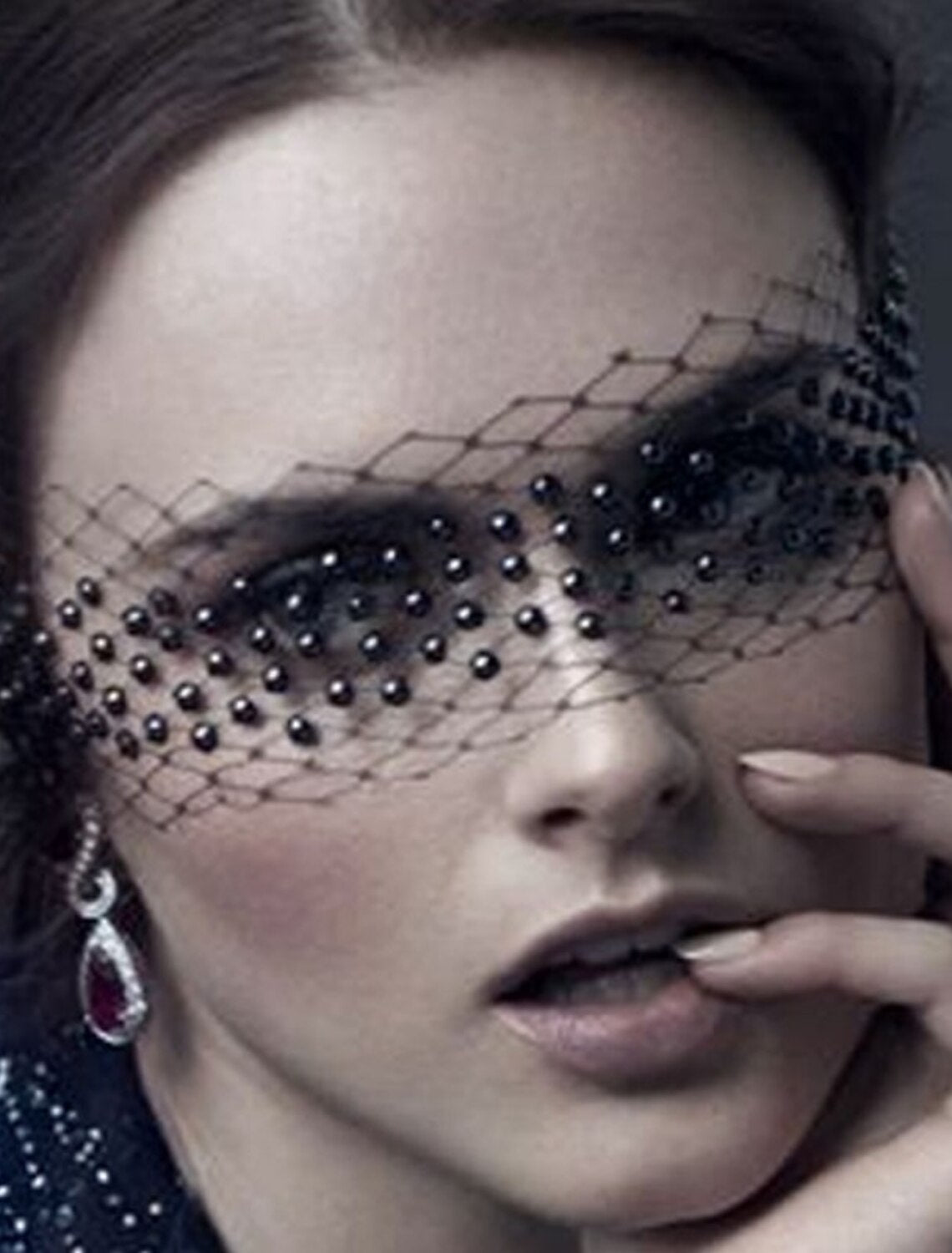 One-tier/ Vintage Wedding Veil Blusher Veils / Birdcage Veils with Faux Pearl Tulle