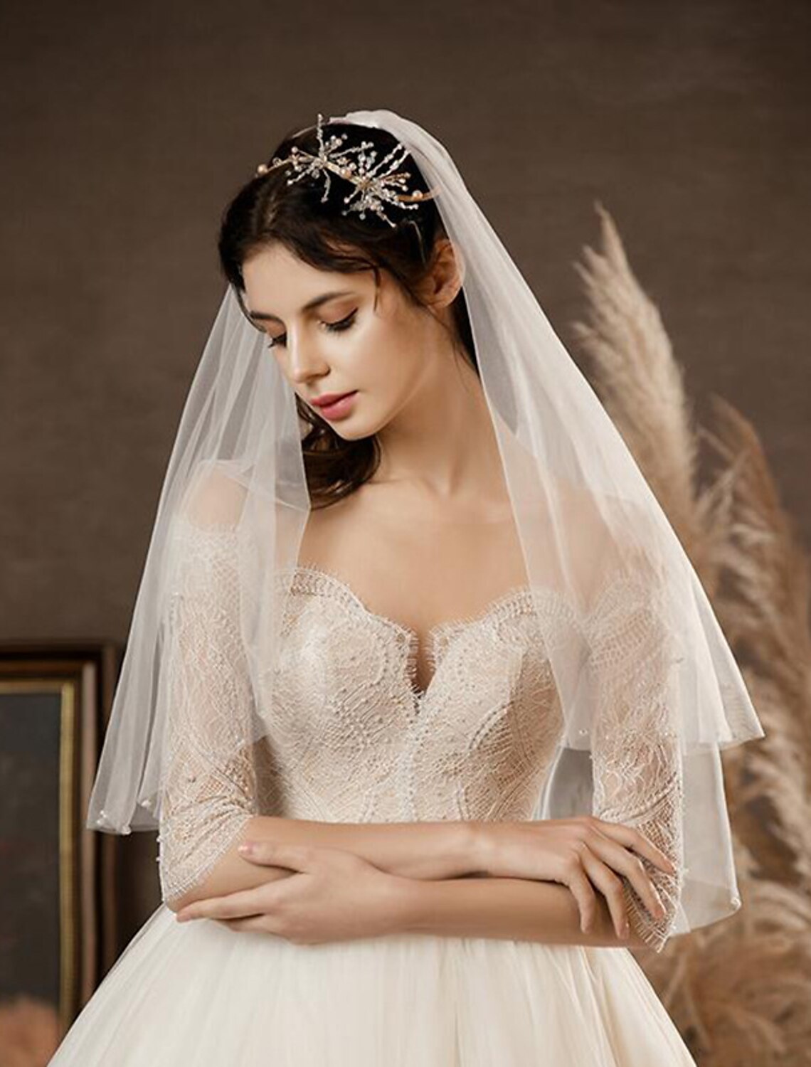 Two-tier / Pearls Wedding Veil Elbow Veils with Faux Pearl 31.5 in (80cm) Tulle