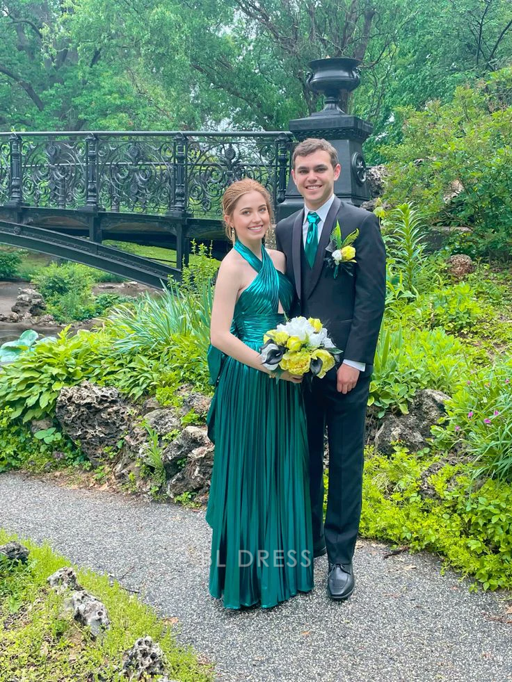 A Line Halter Pleated Backless Long formal dresses Bridesmaid Dresses evening gown Prom Dress