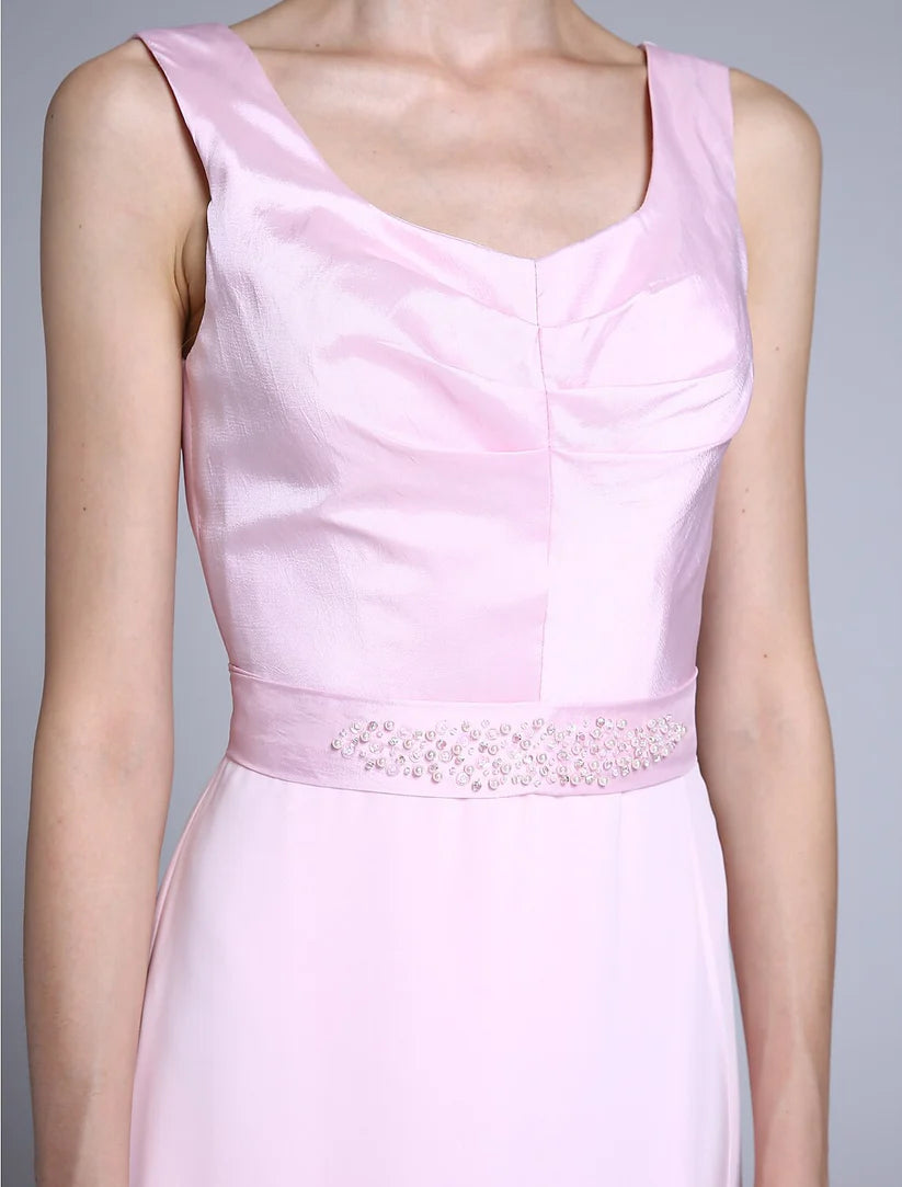 Sheath / Column Mother of the Bride Dress Scoop Neck Floor Length Chiffon 3/4 Length Sleeve No with Beading