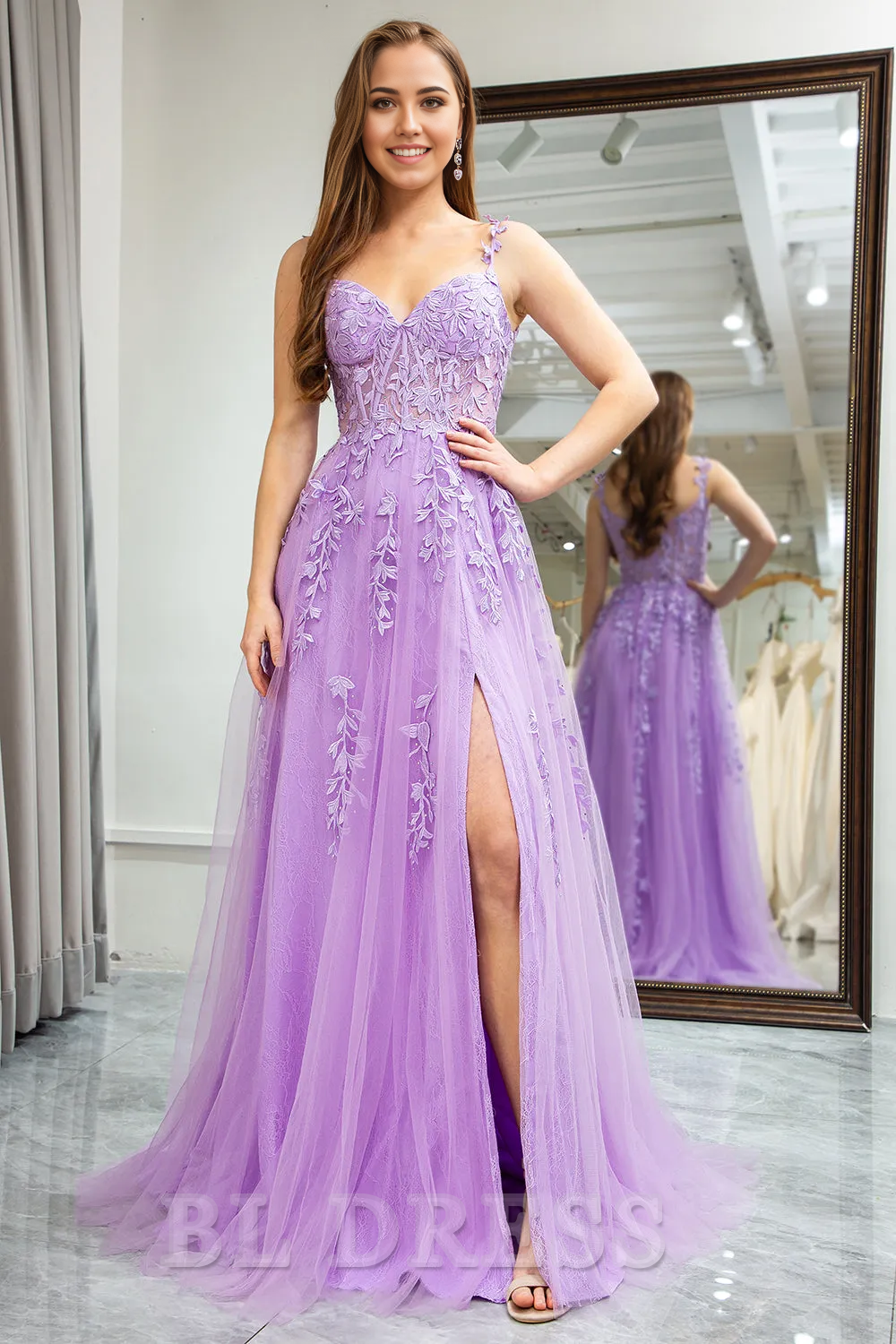 A-Line Spaghetti Straps Appliqued Lilac Long Tulle formal dress evening gown Prom Dress With Slit