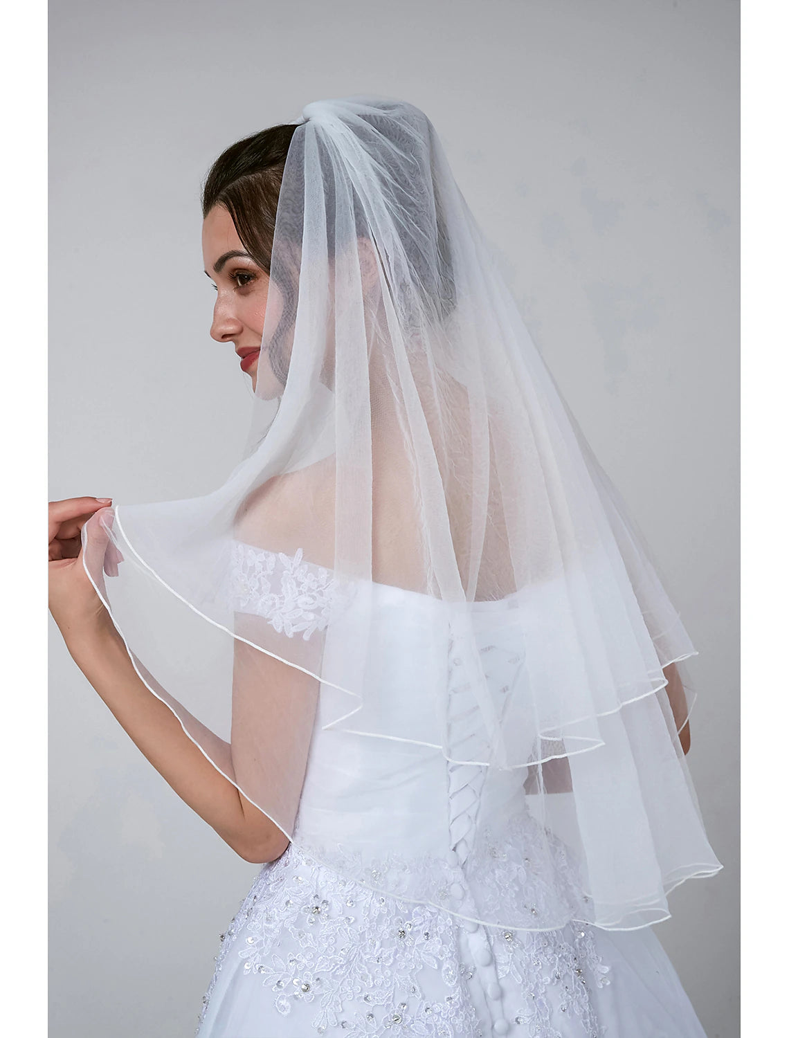 Two-tier / Glamorous & Dramatic Wedding Veil Elbow Veils with Solid Tulle