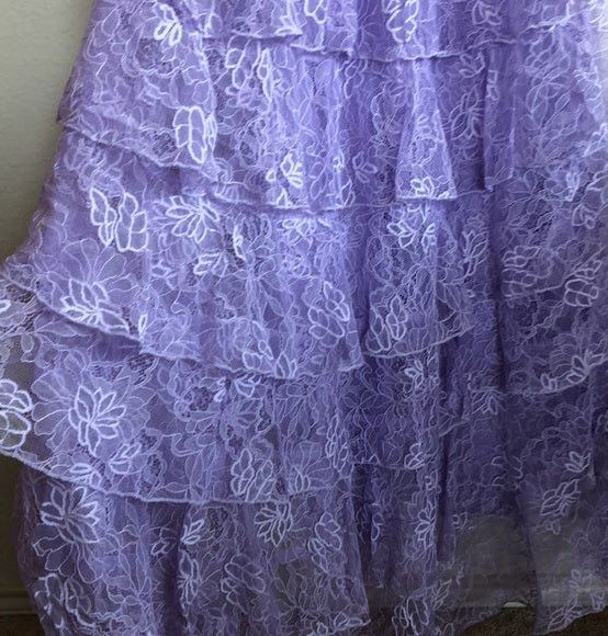 Lavender Lace V-Neck Long Prom Dress Sleeveless Evening Gown Party Dress