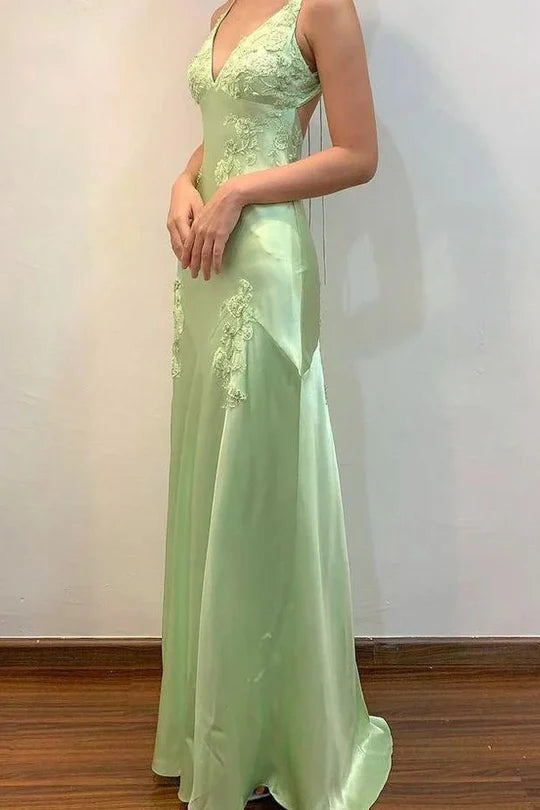 Elegant Green Straps V-Neck Appliques Satin Backless Prom Dress