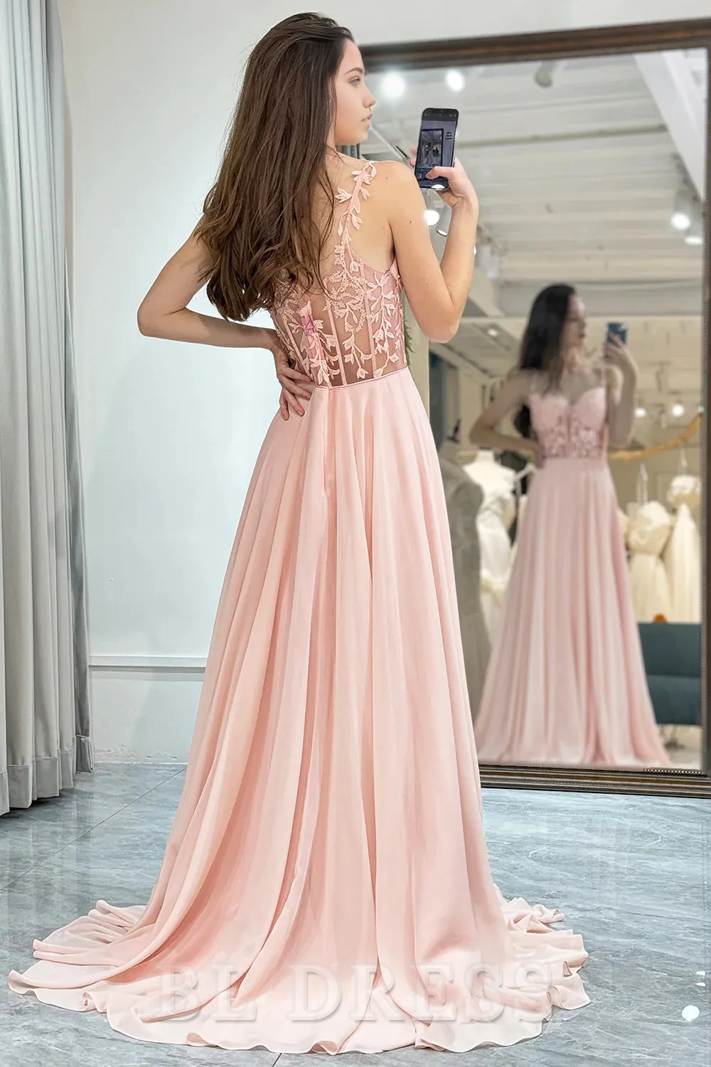 Spaghetti Straps Long Chiffon Light Pink formal dresses evening gown Prom Dress With Appliques